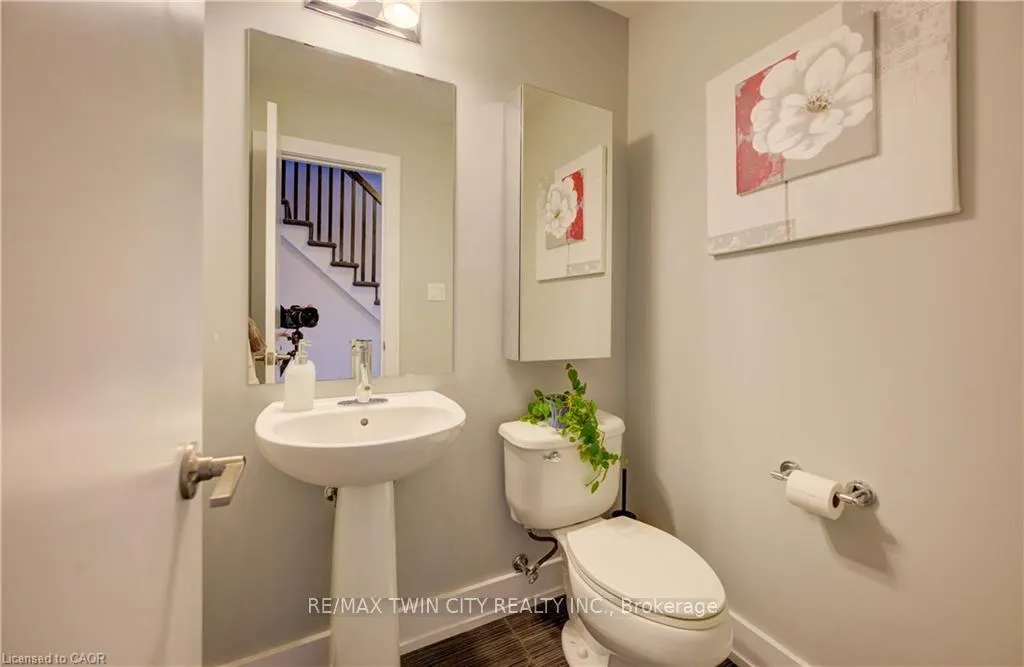 Photo 10 of Unit 19, 342 Mill Street, Kitchener, Mill Courtland Woodside Park — HOMEH