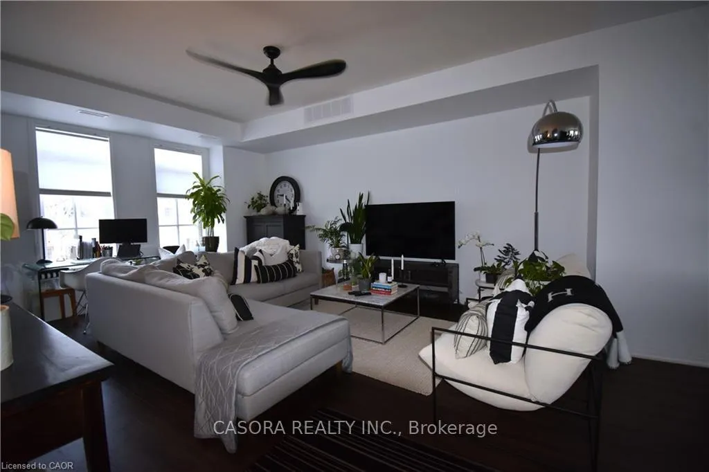 Photo 7 of Unit 5, 2362 New Street, Burlington, Brant — HOMEH