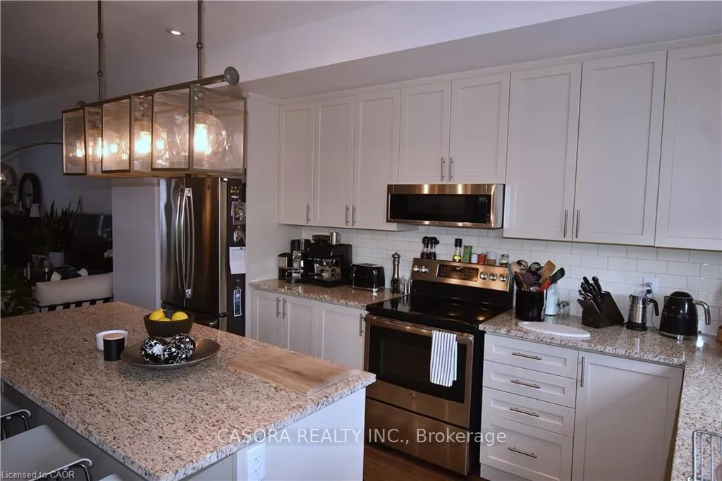 Photo 11 of Unit 5, 2362 New Street, Burlington, Brant — HOMEH