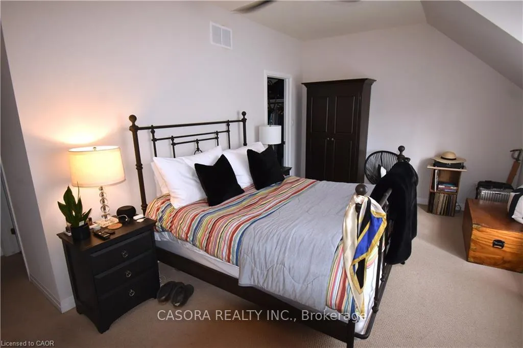 Photo 13 of Unit 5, 2362 New Street, Burlington, Brant — HOMEH