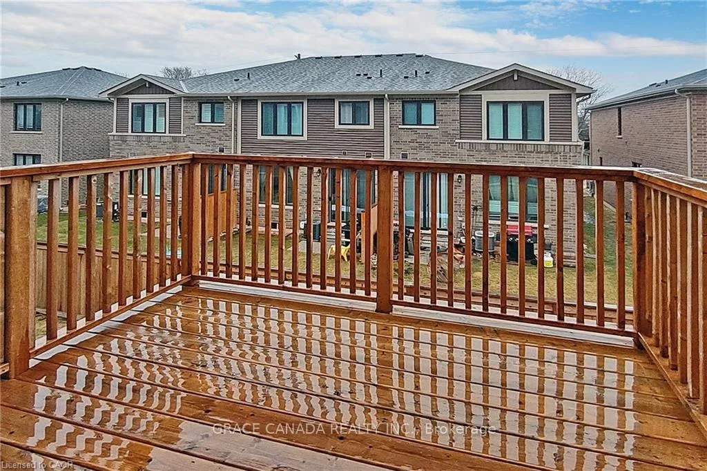 Photo 41 of Unit 60, 288 Glover Road S, Hamilton, Fruitland — HOMEH
