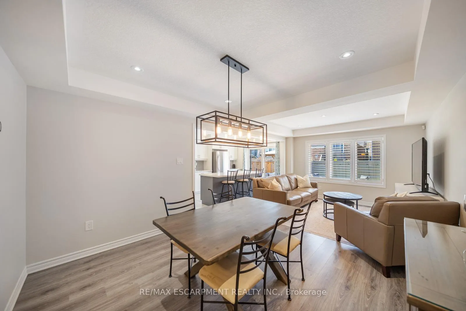 Photo 8 of Unit 44, 22 Spring Creek Drive, Hamilton, Waterdown — HOMEH