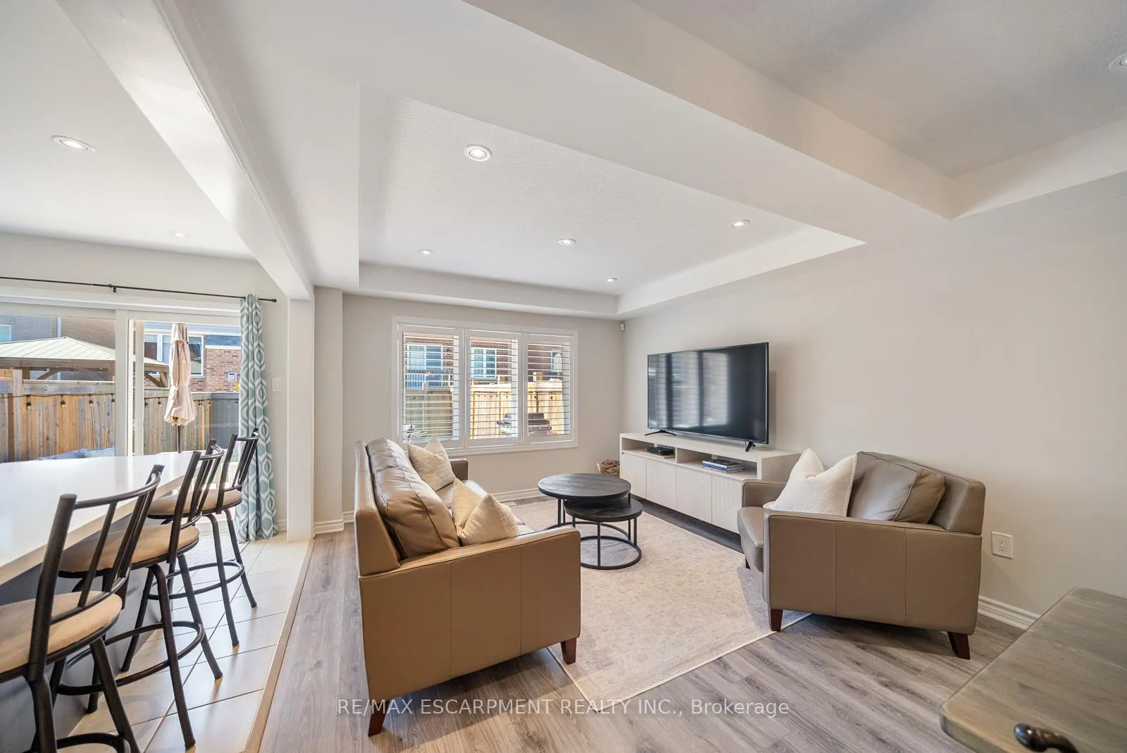 Photo 10 of Unit 44, 22 Spring Creek Drive, Hamilton, Waterdown — HOMEH