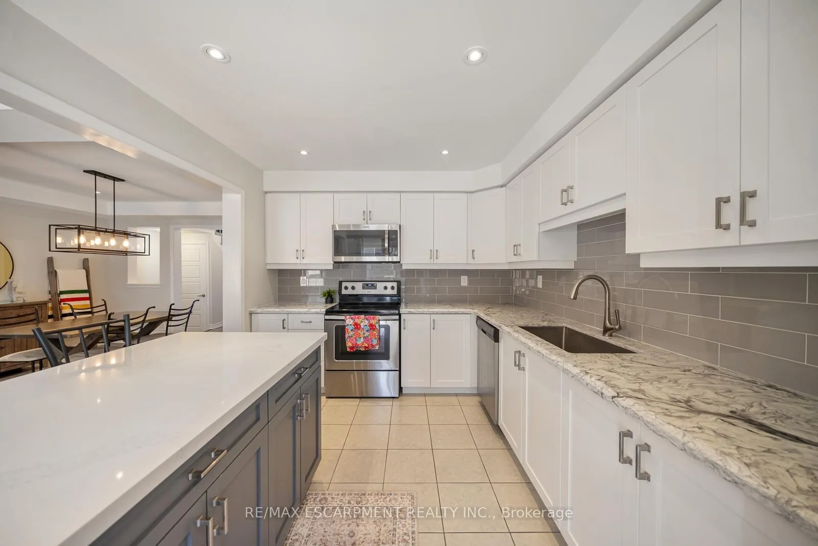 Photo 18 of Unit 44, 22 Spring Creek Drive, Hamilton, Waterdown — HOMEH