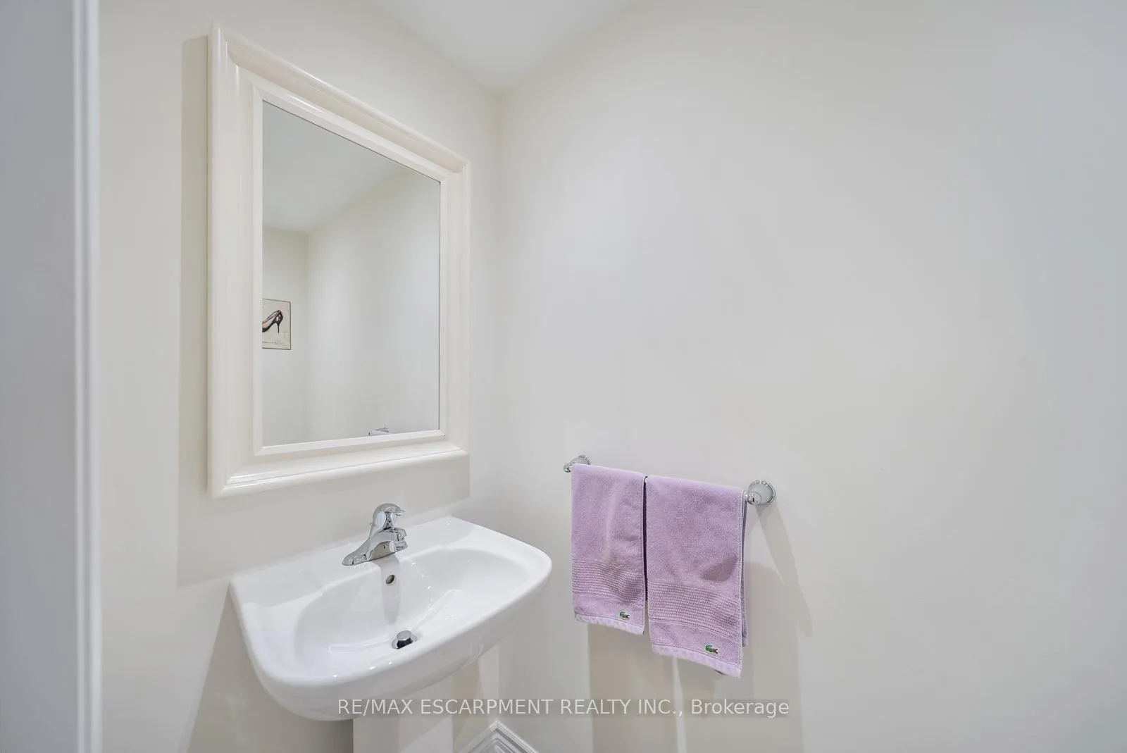 Photo 19 of Unit 44, 22 Spring Creek Drive, Hamilton, Waterdown — HOMEH