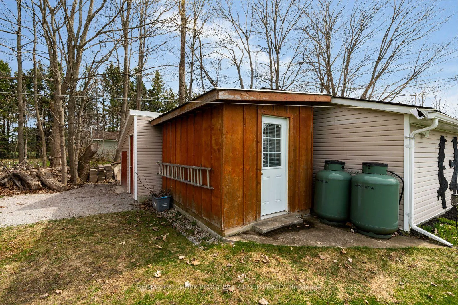 Photo 14 of 6461 4 Line N, Oro-Medonte, Rural Oro-Medonte — HOMEH