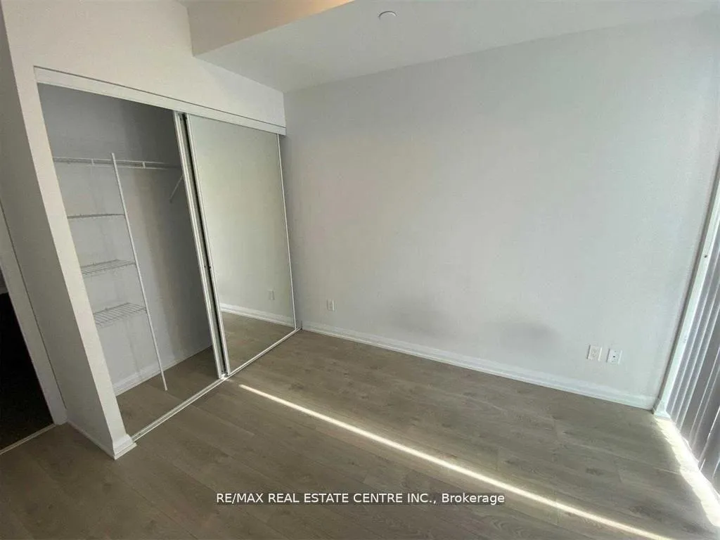 Photo 9 of Unit 2708, 7895 Jane Street E, Vaughan, Concord — HOMEH