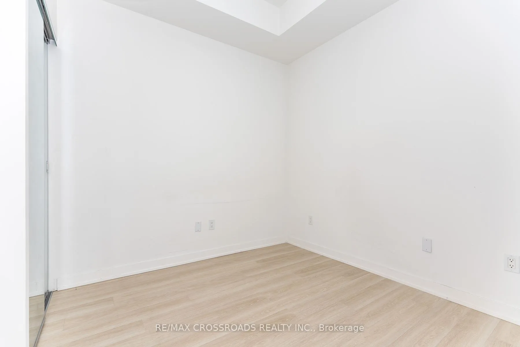 Photo 10 of Unit 550, 500 Wilson Avenue, North York, Clanton Park — HOMEH