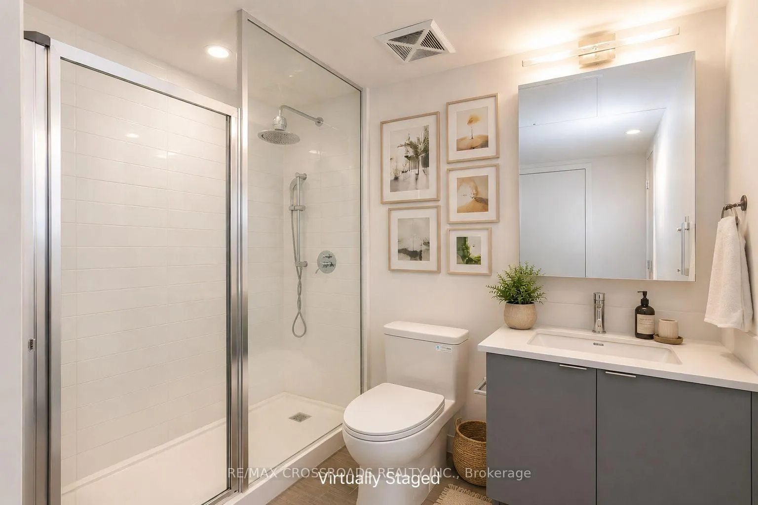 Photo 11 of Unit 550, 500 Wilson Avenue, North York, Clanton Park — HOMEH