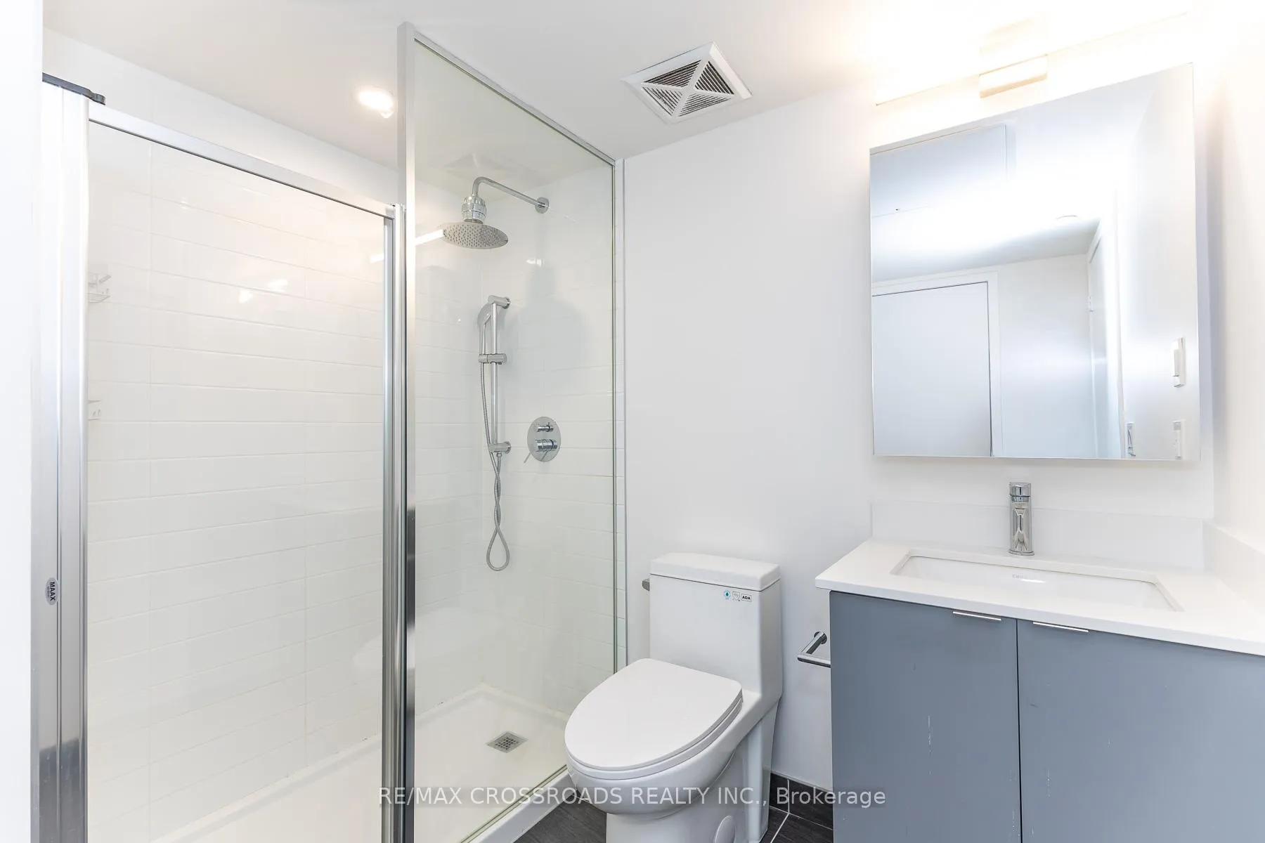 Photo 12 of Unit 550, 500 Wilson Avenue, North York, Clanton Park — HOMEH