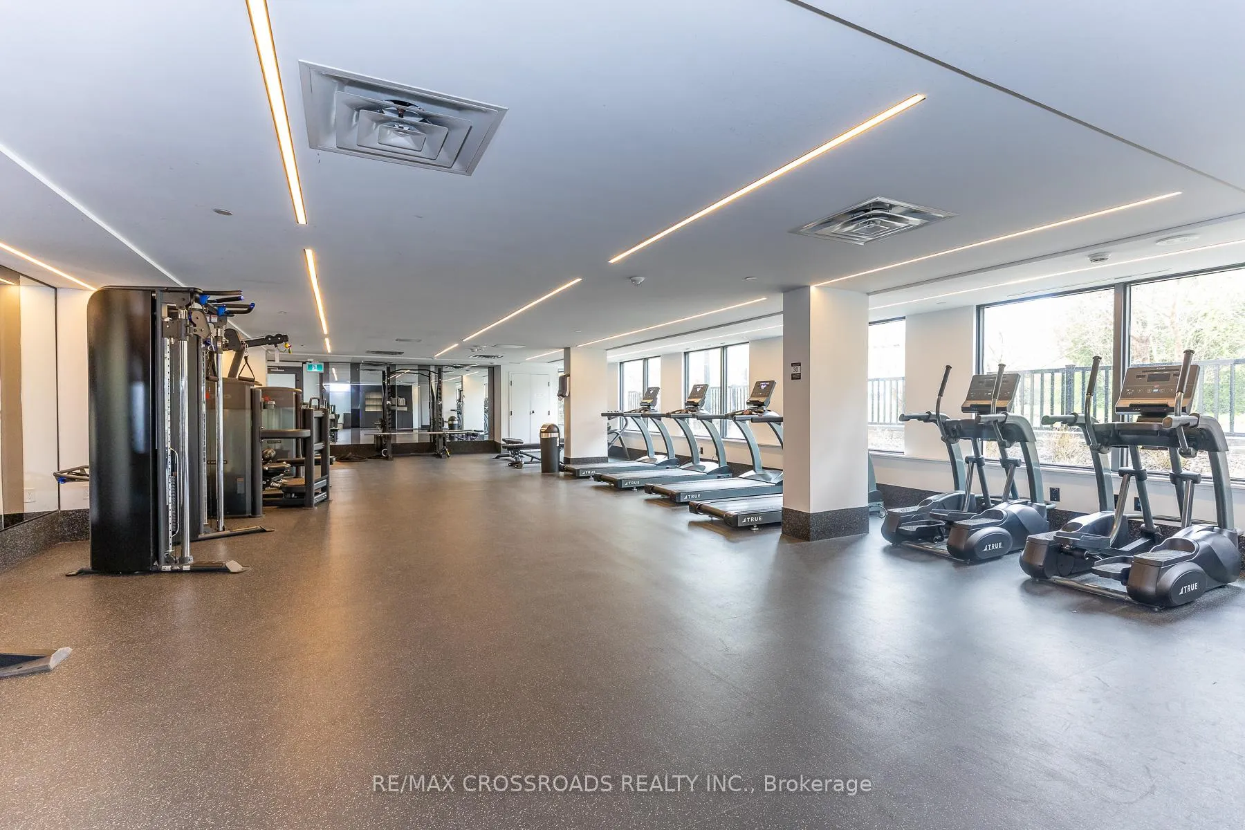 Photo 20 of Unit 550, 500 Wilson Avenue, North York, Clanton Park — HOMEH
