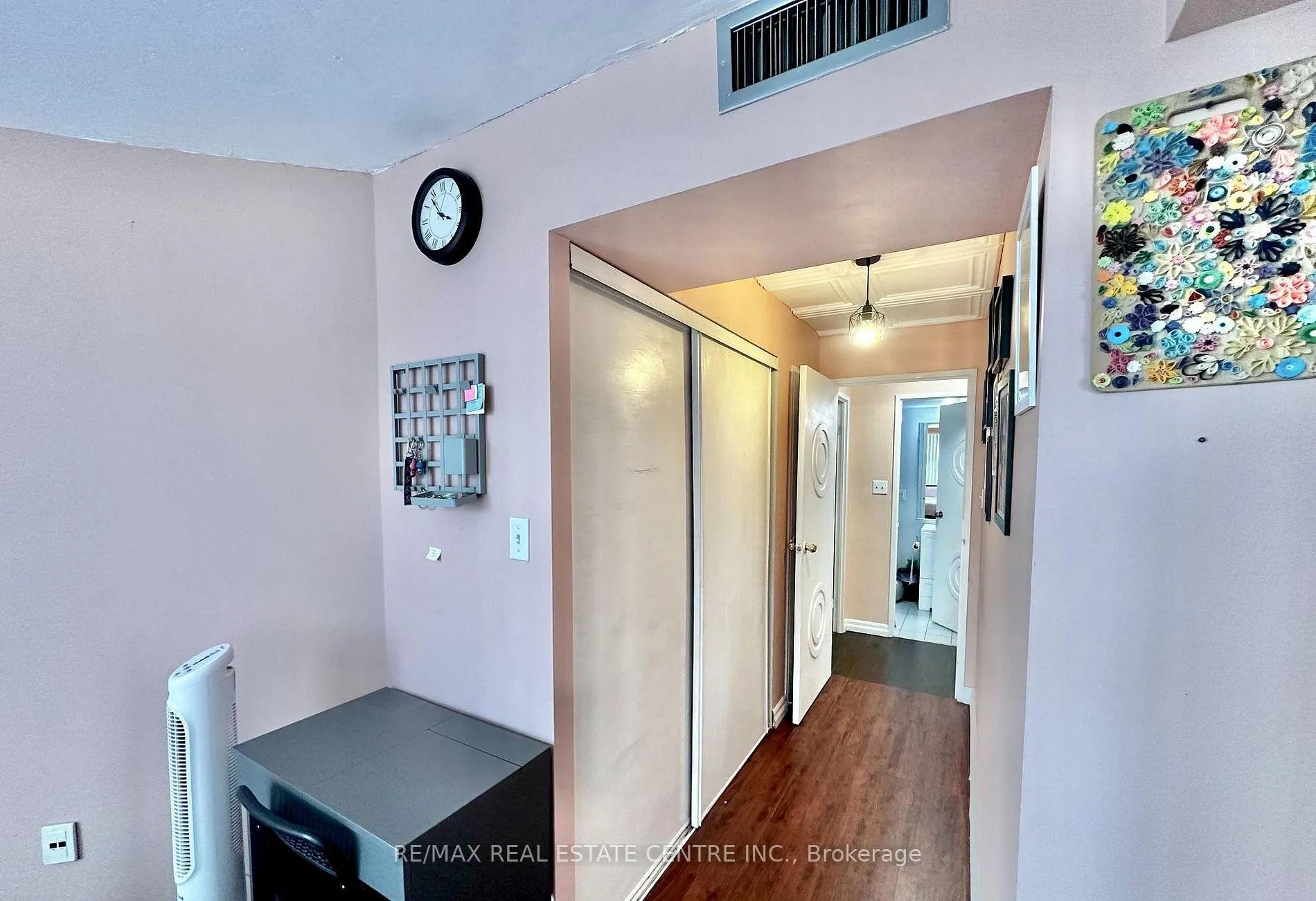 Photo 14 of Unit 510, 3 Rowntree Road, Etobicoke, Mount Olive-Silverstone-Jamestown — HOMEH