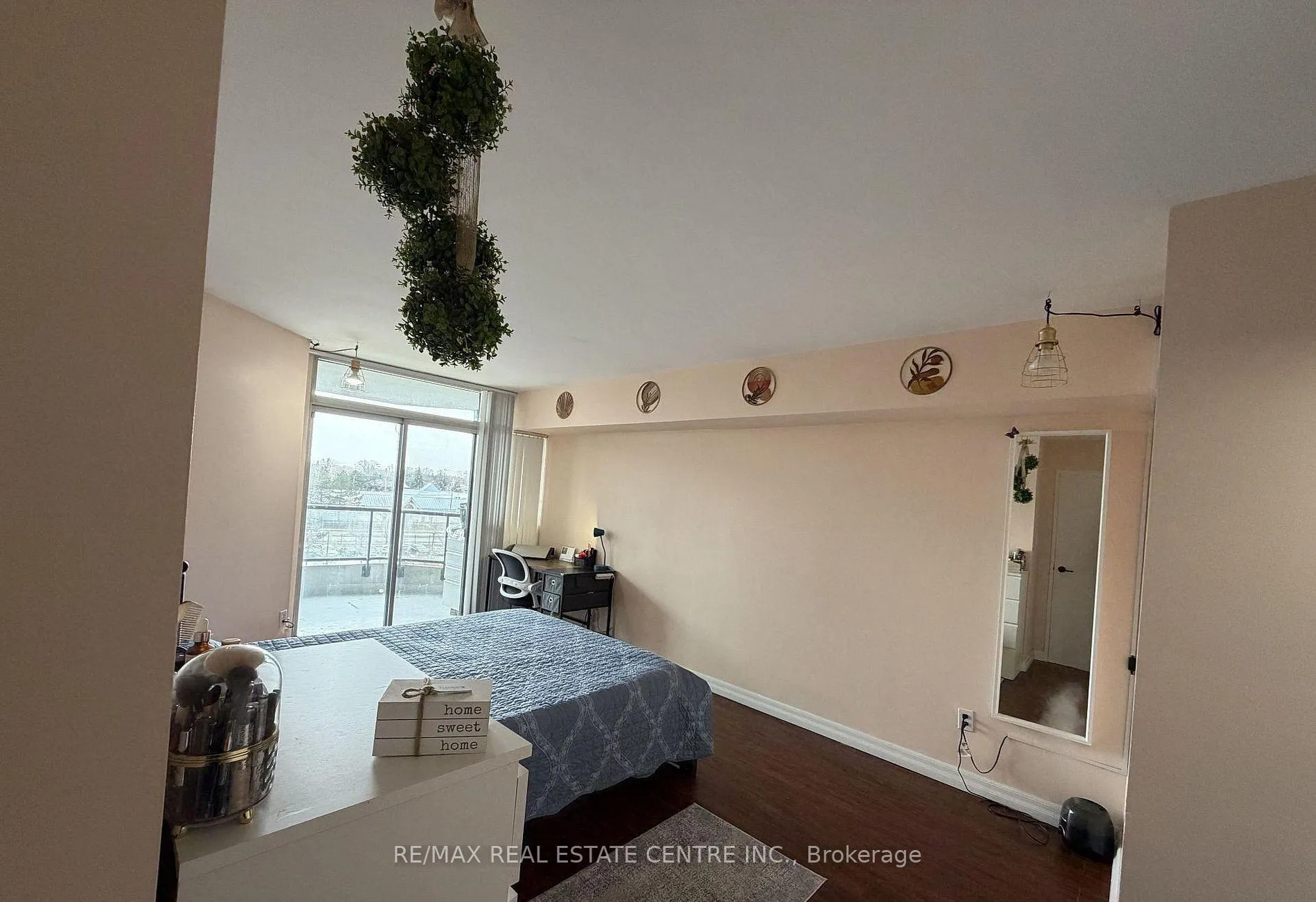 Photo 19 of Unit 510, 3 Rowntree Road, Etobicoke, Mount Olive-Silverstone-Jamestown — HOMEH