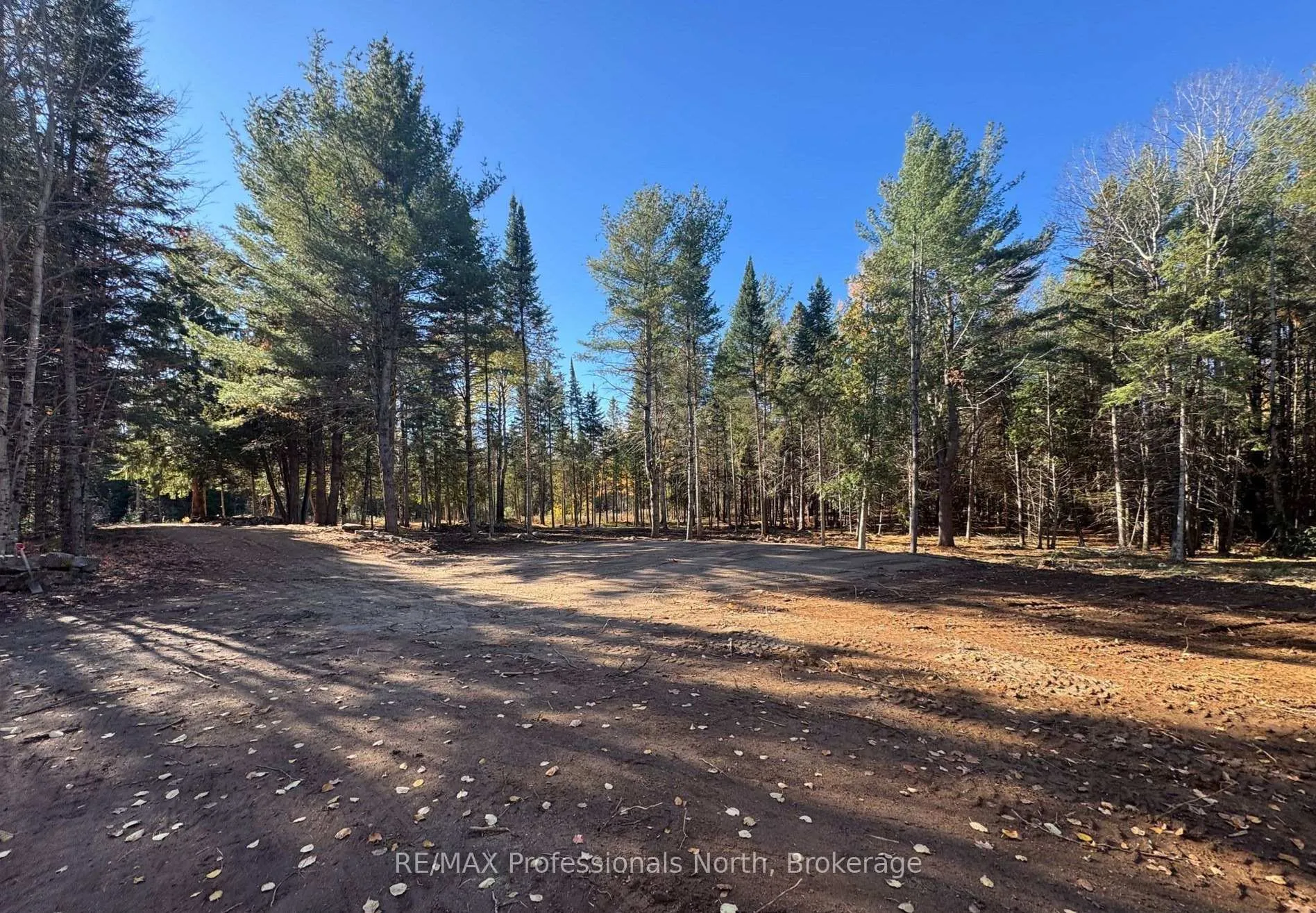 Photo 26 of 1897 Blairhampton Road, Minden Hills, Minden — HOMEH