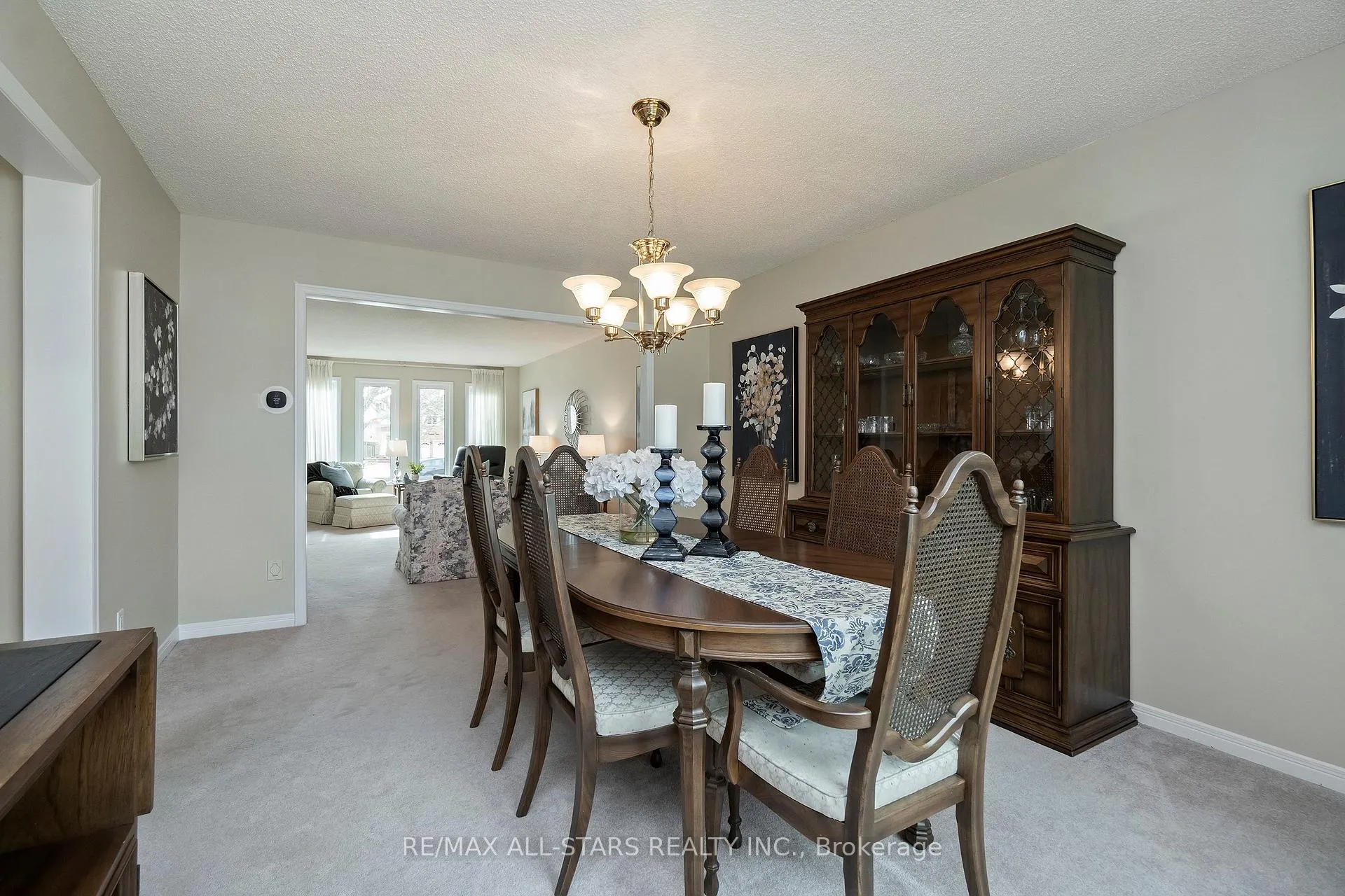 Photo 17 of 33 Carpenter Court, Markham, Raymerville — HOMEH