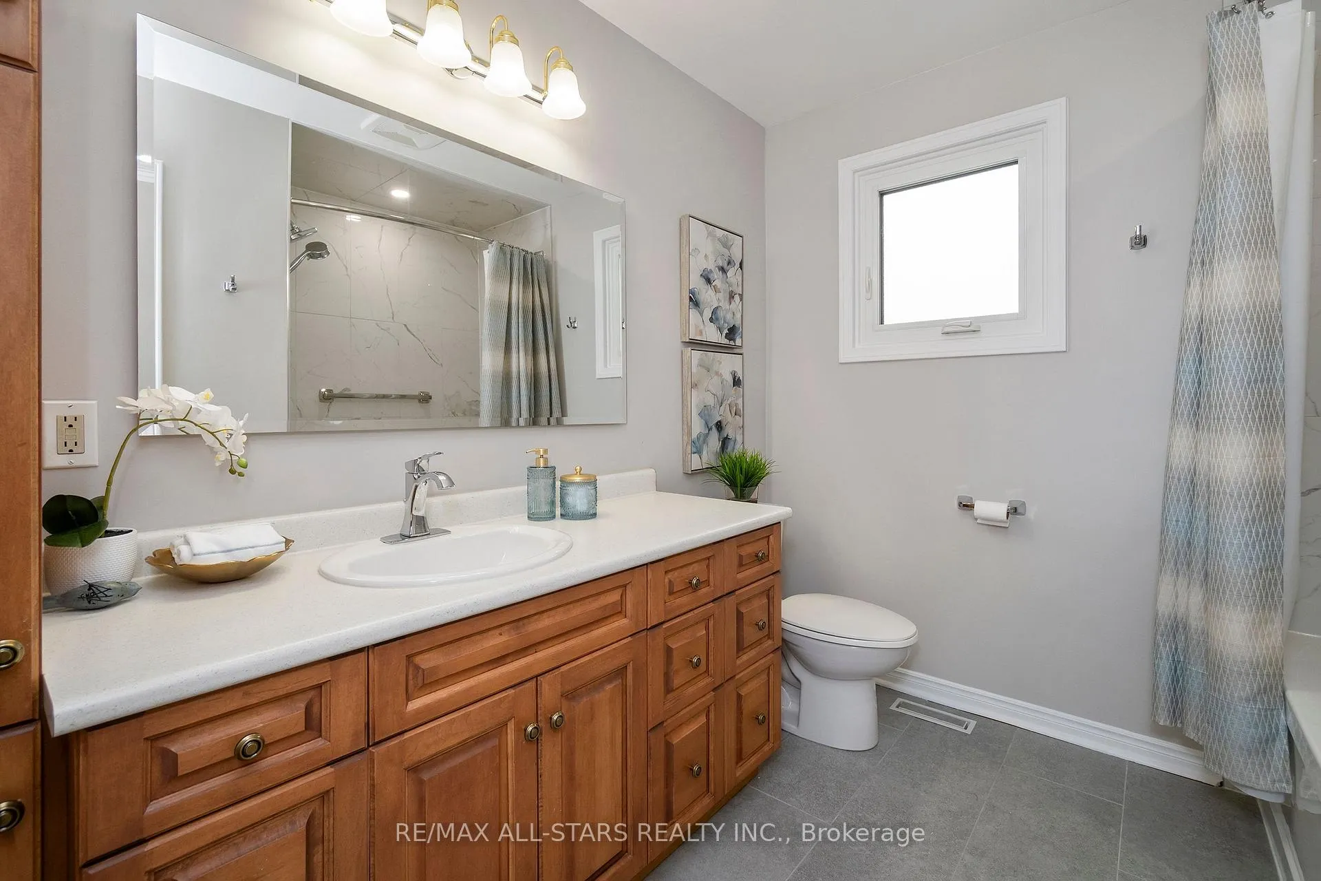 Photo 31 of 33 Carpenter Court, Markham, Raymerville — HOMEH