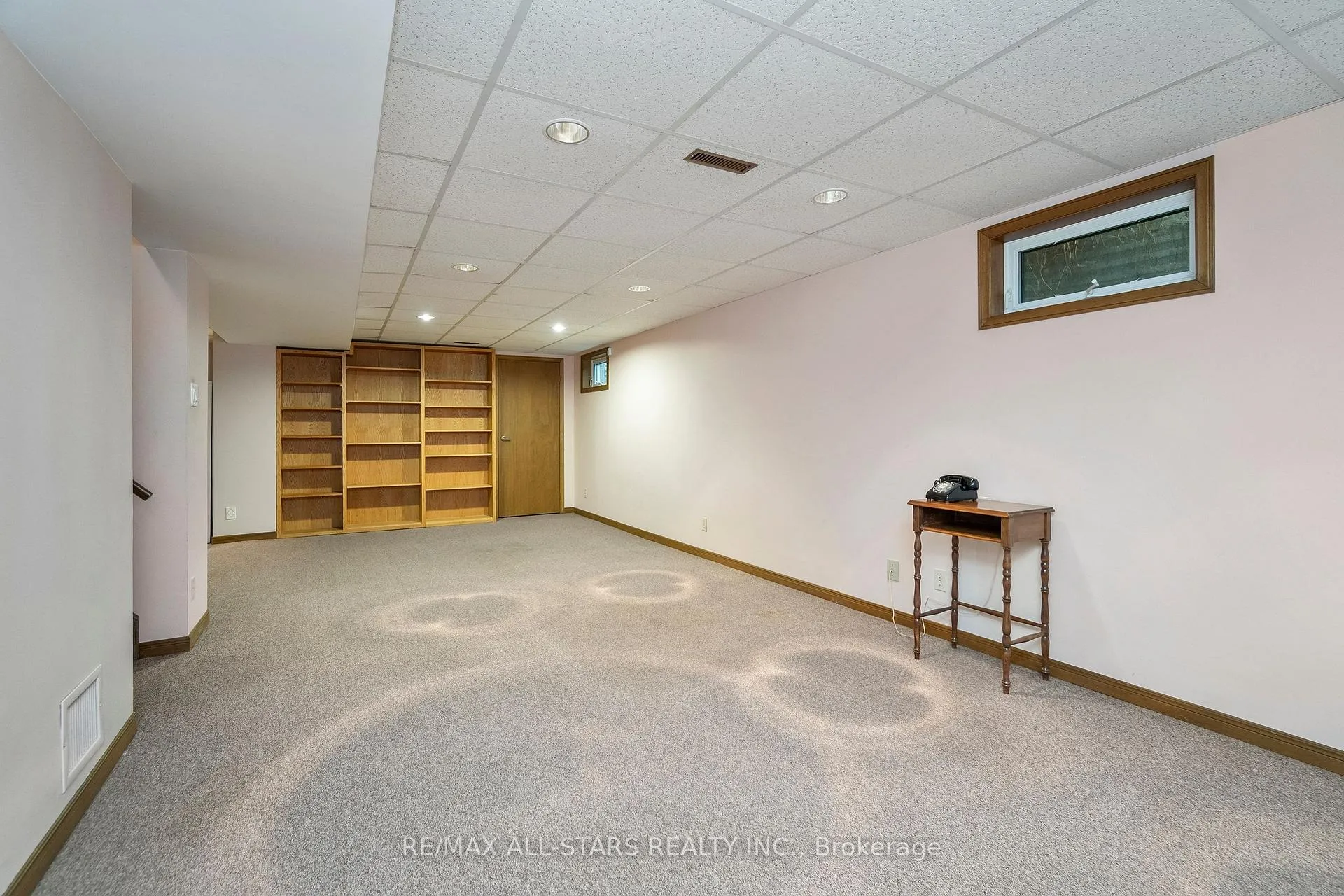 Photo 33 of 33 Carpenter Court, Markham, Raymerville — HOMEH