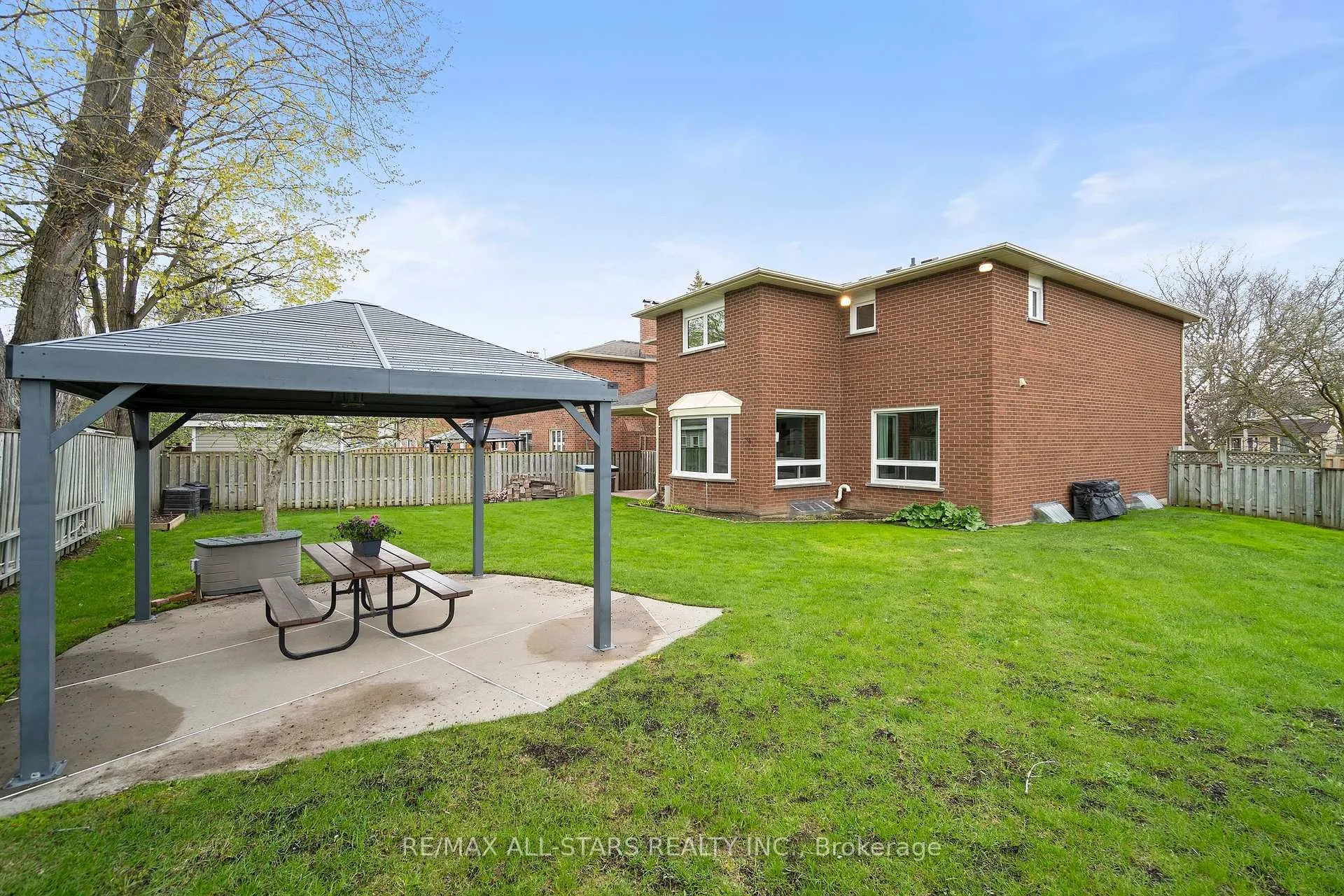 Photo 41 of 33 Carpenter Court, Markham, Raymerville — HOMEH
