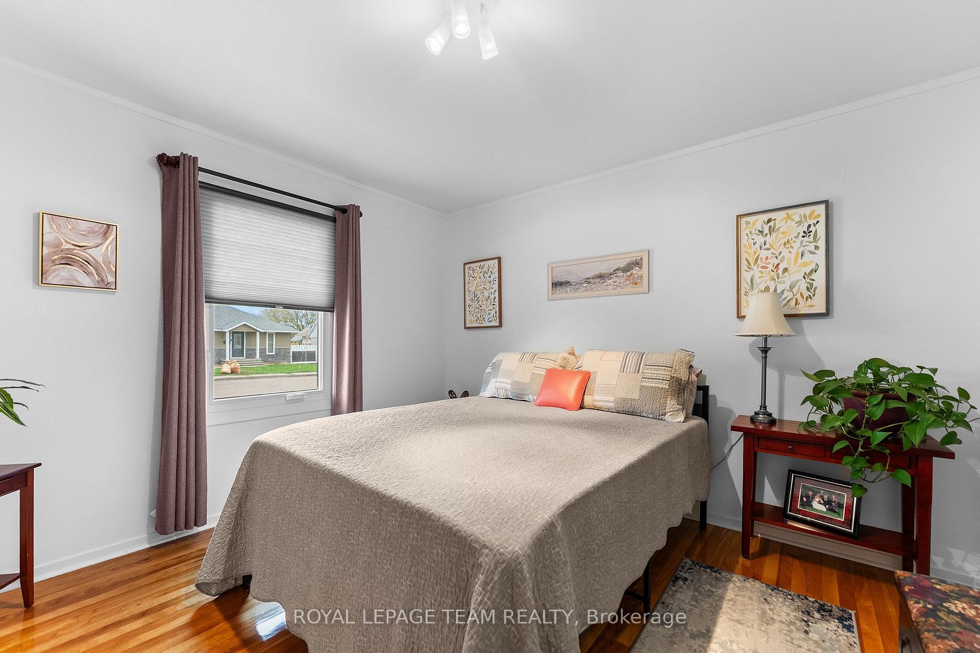 Photo 21 of 361 Archibald Avenue, Renfrew — HOMEH