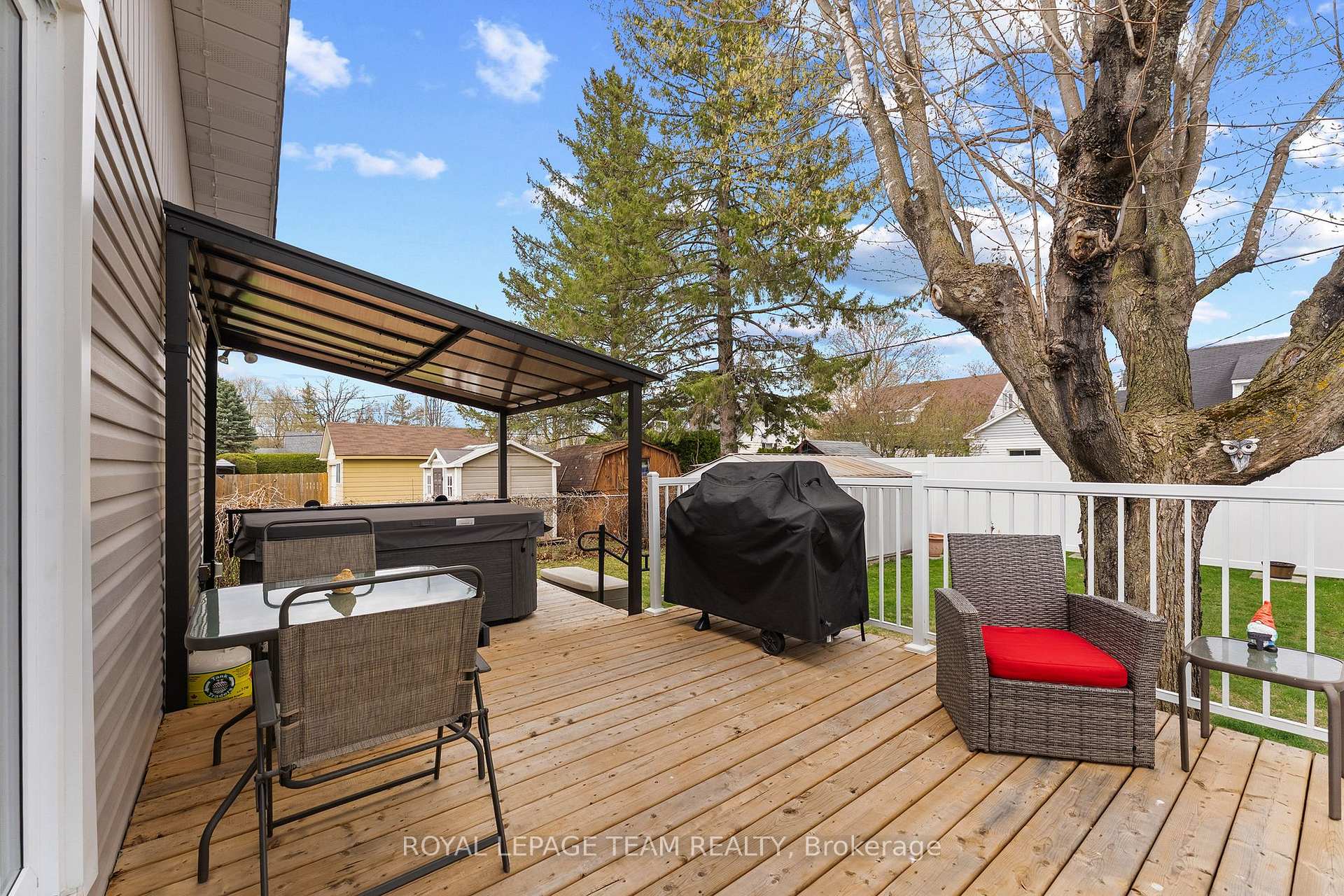 Photo 30 of 361 Archibald Avenue, Renfrew — HOMEH