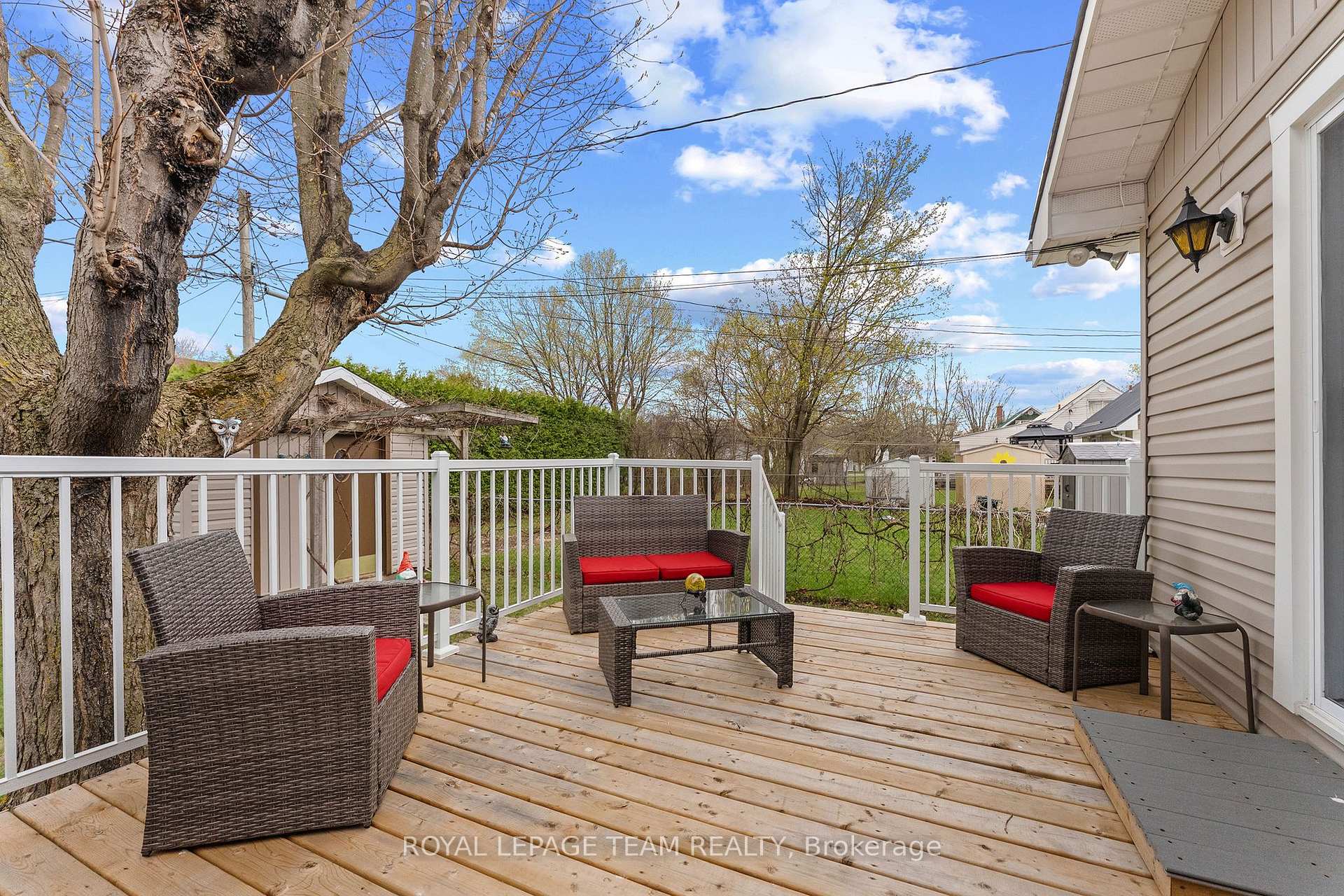 Photo 32 of 361 Archibald Avenue, Renfrew — HOMEH