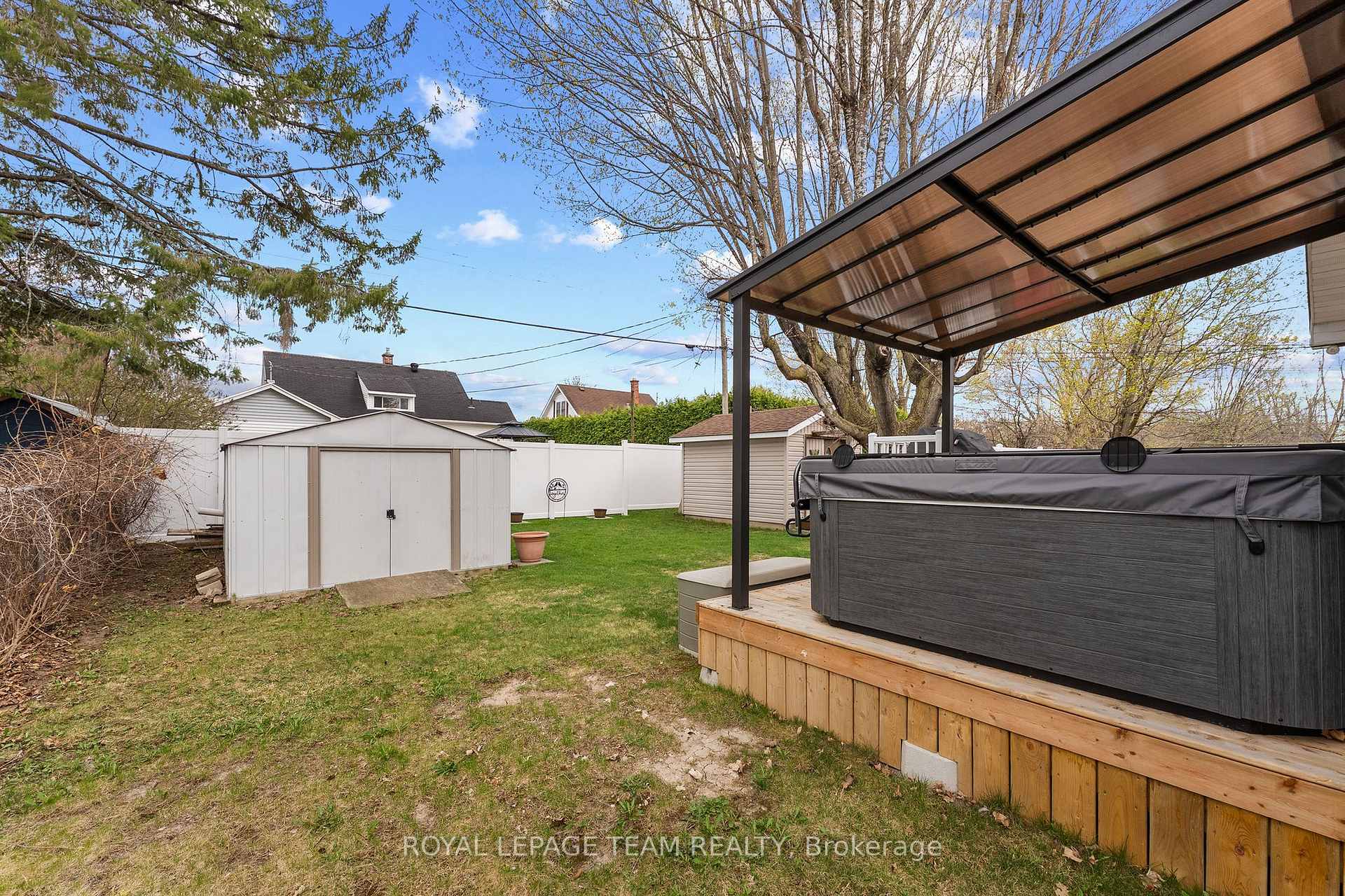 Photo 34 of 361 Archibald Avenue, Renfrew — HOMEH
