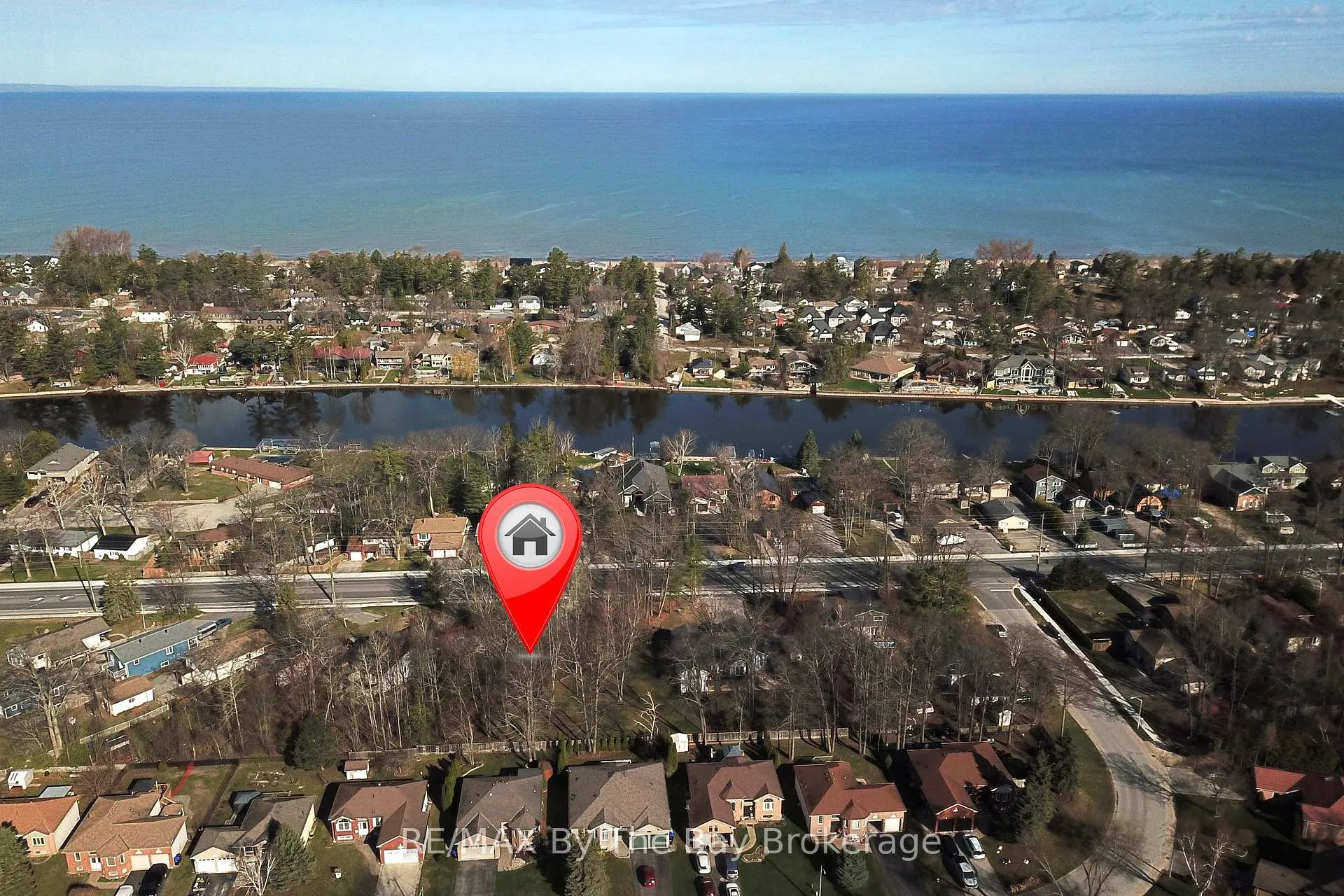 Photo 2 of 1459 River Road W, Wasaga Beach — HOMEH