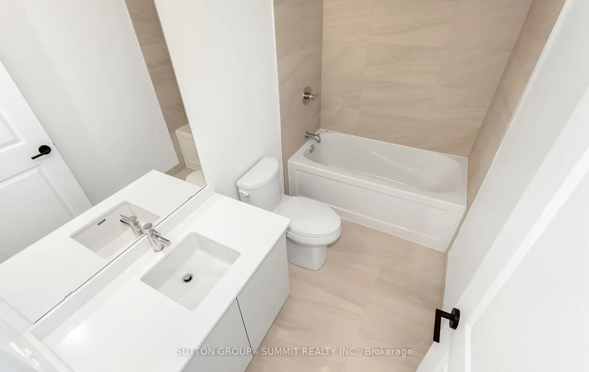 Photo 10 of Unit 710, 2075 Lakeshore Road, Burlington, Brant — HOMEH
