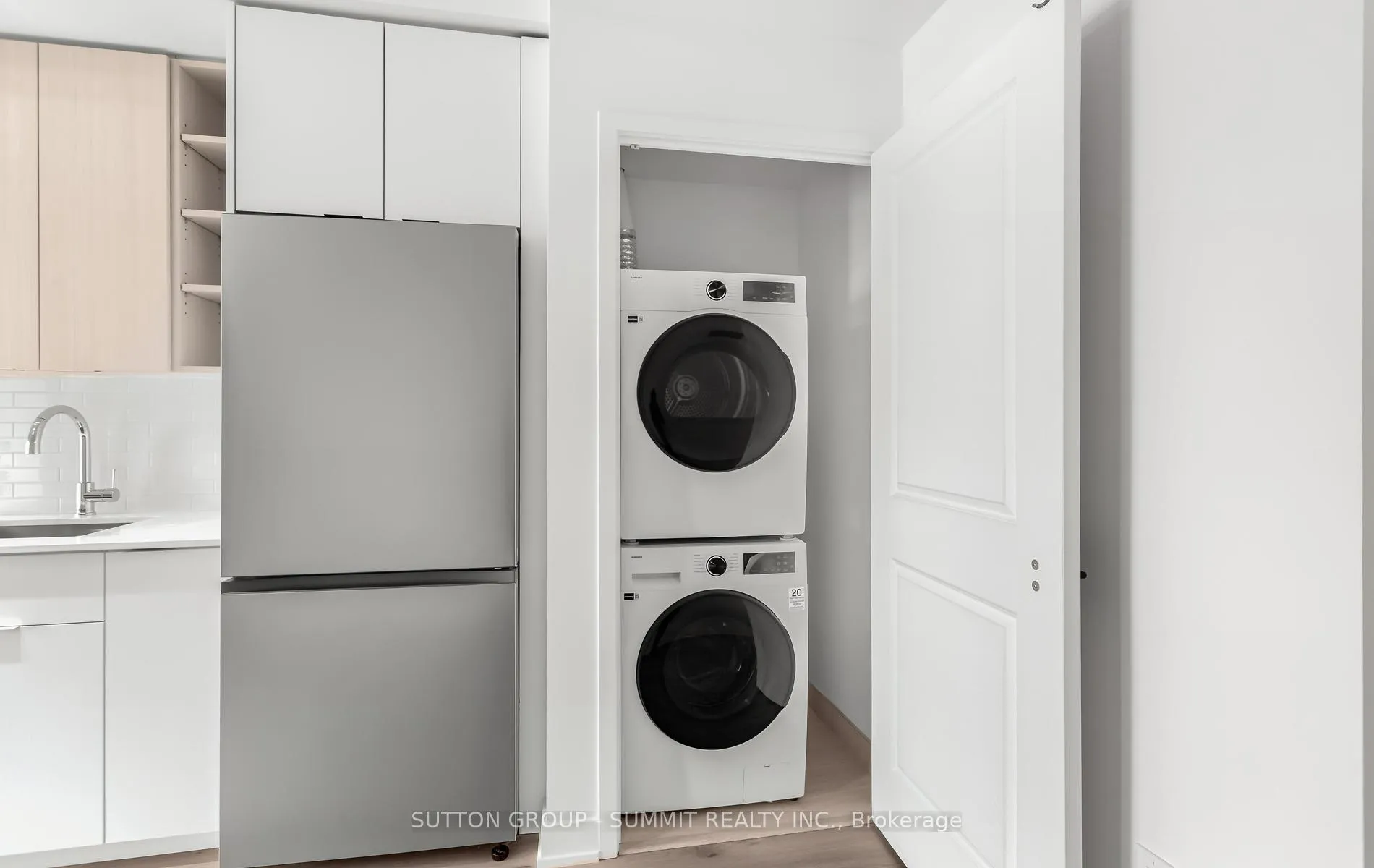 Photo 11 of Unit 710, 2075 Lakeshore Road, Burlington, Brant — HOMEH
