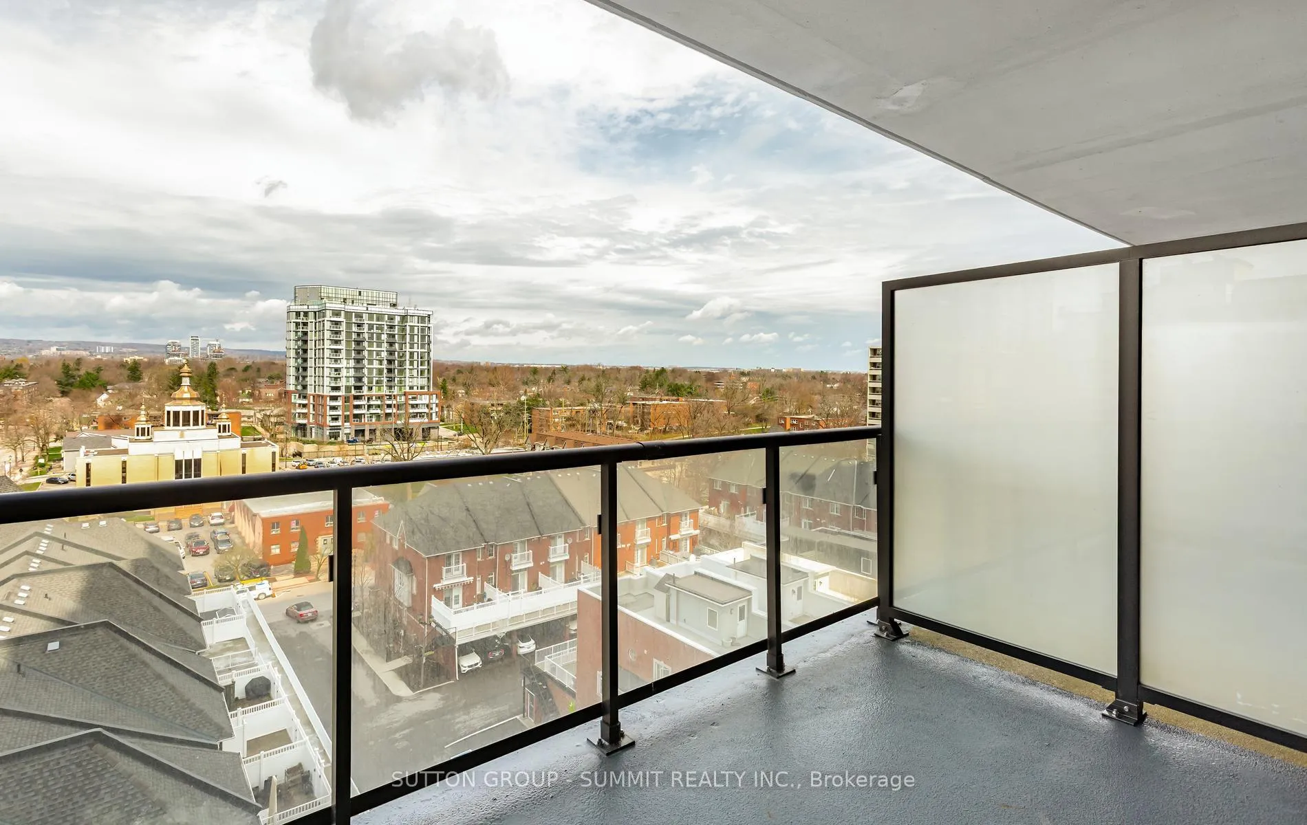 Photo 13 of Unit 710, 2075 Lakeshore Road, Burlington, Brant — HOMEH