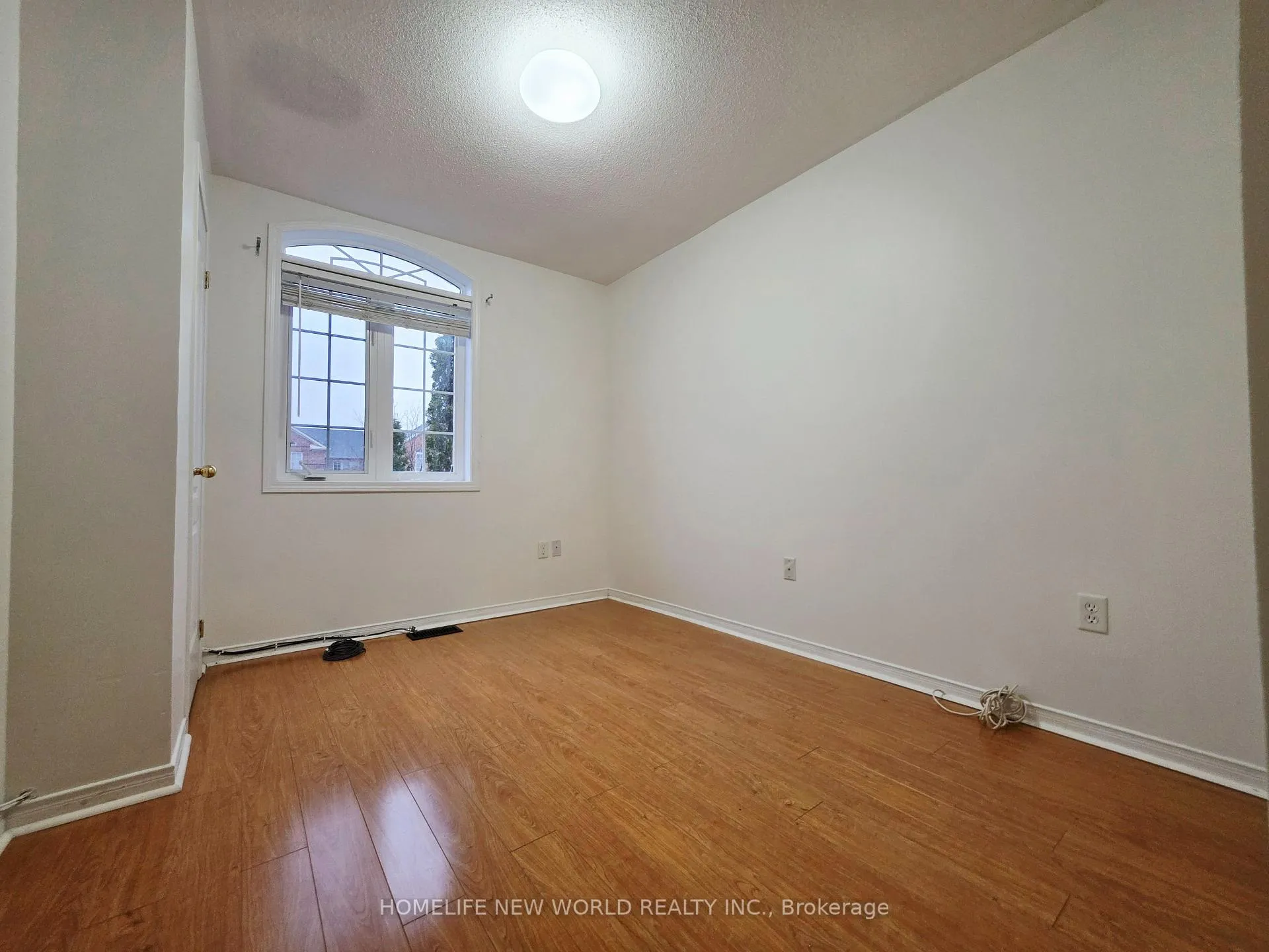 Photo 10 of 357 Bur Oak Avenue, Markham, Berczy — HOMEH