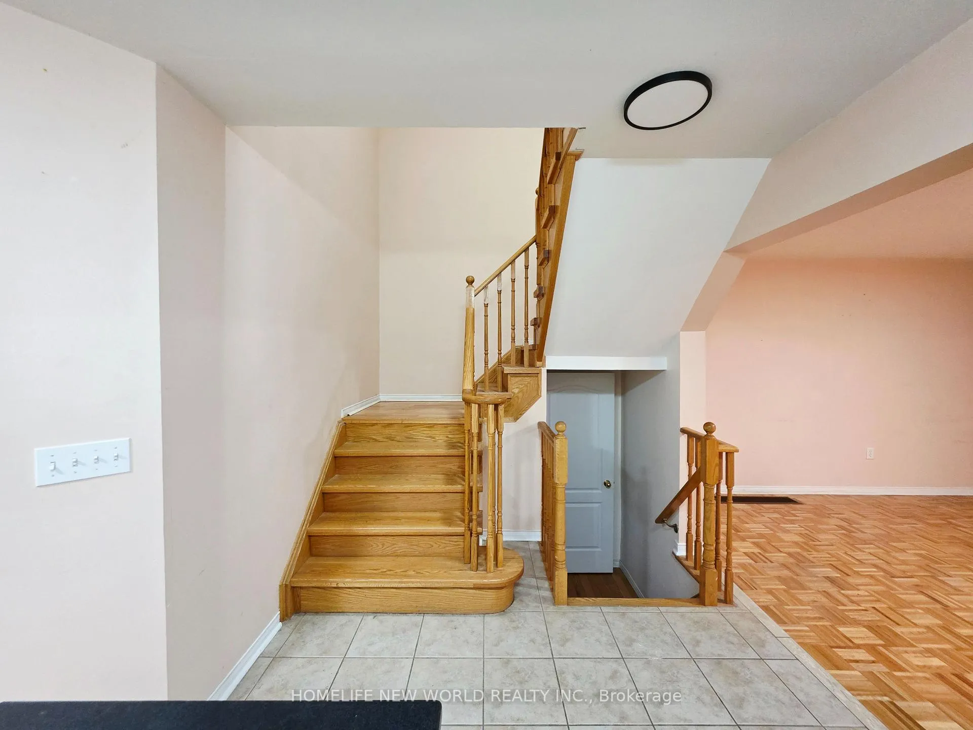 Photo 19 of 357 Bur Oak Avenue, Markham, Berczy — HOMEH