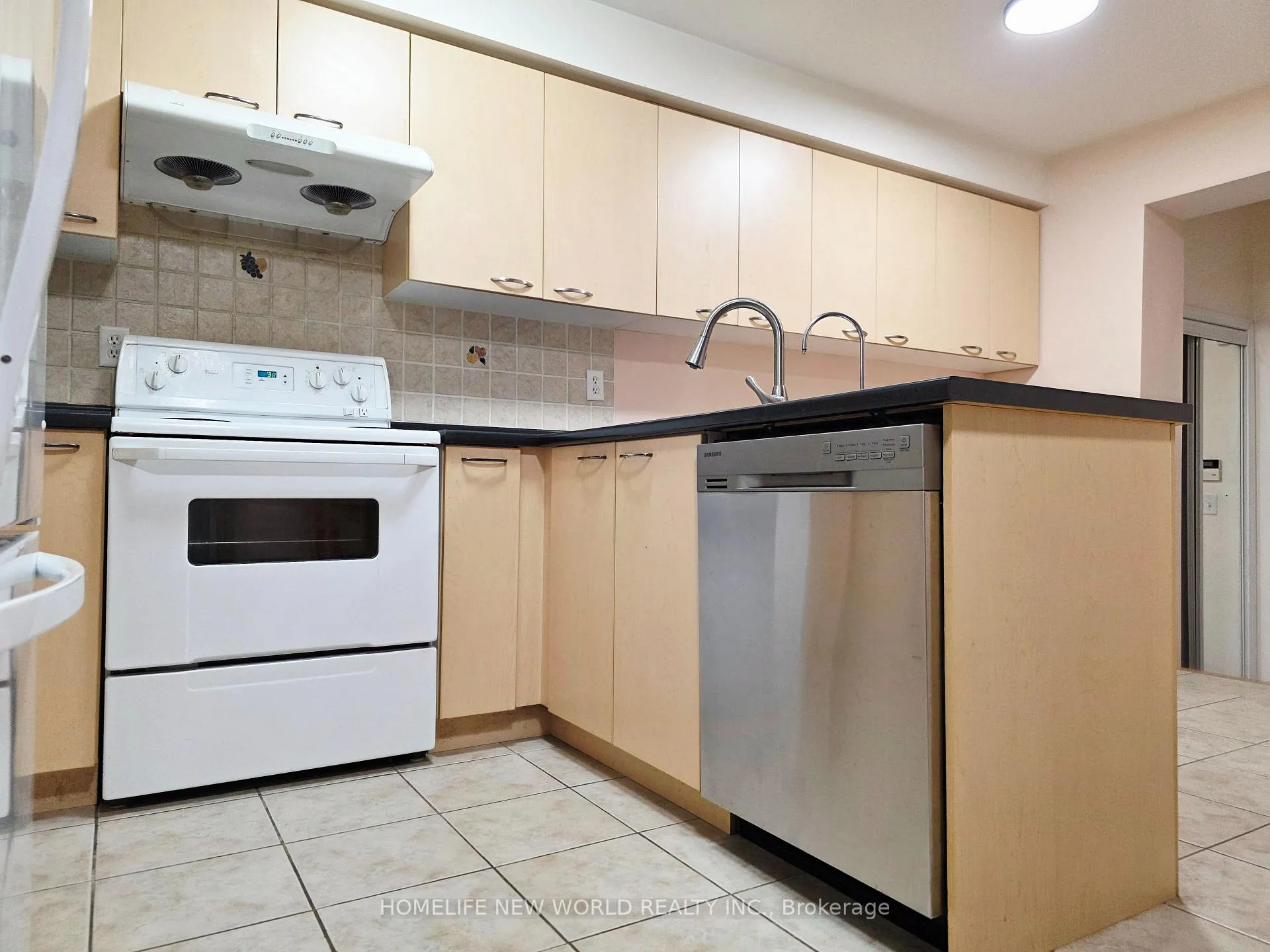 Photo 24 of 357 Bur Oak Avenue, Markham, Berczy — HOMEH
