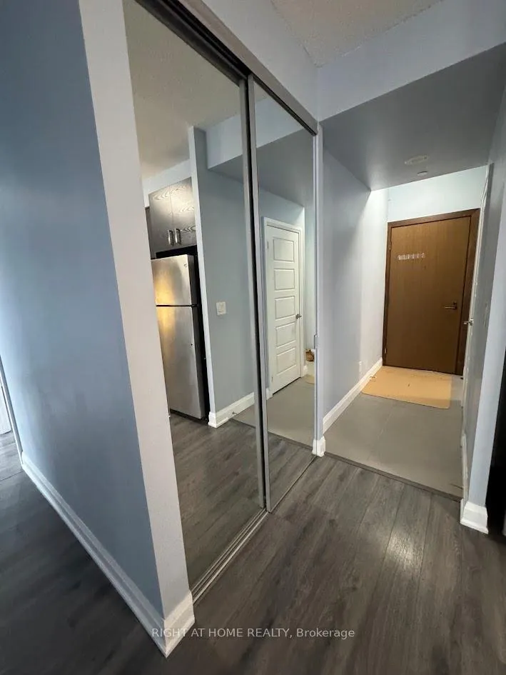 Photo 5 of Unit 228, 8228 Birchmount Road, Markham, Unionville — HOMEH