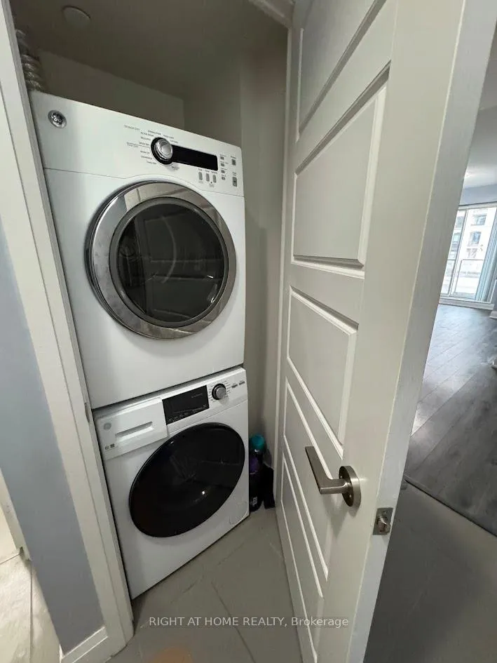 Photo 7 of Unit 228, 8228 Birchmount Road, Markham, Unionville — HOMEH