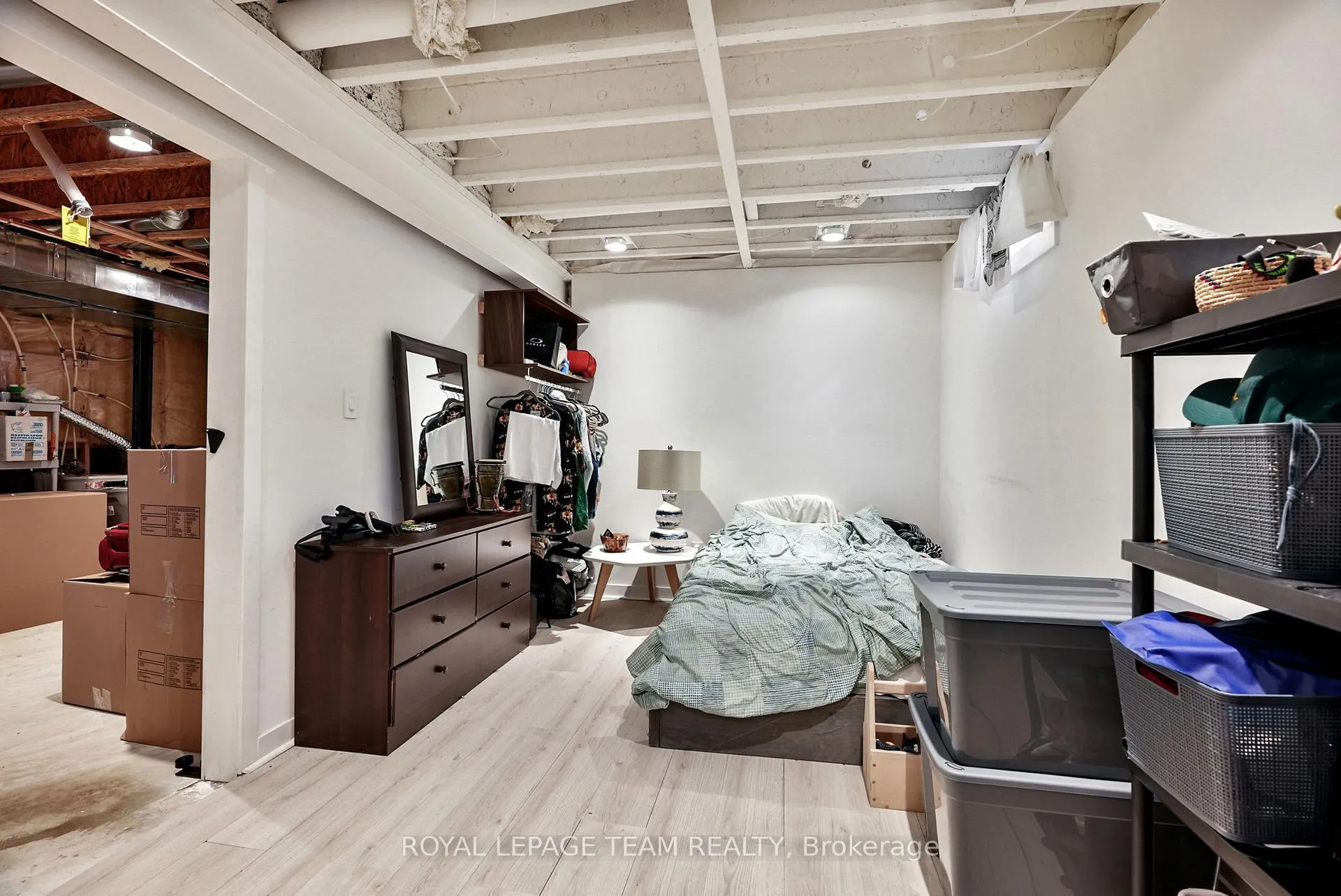 Photo 32 of 2122 Saunders Avenue, Ottawa, Woodroffe — HOMEH