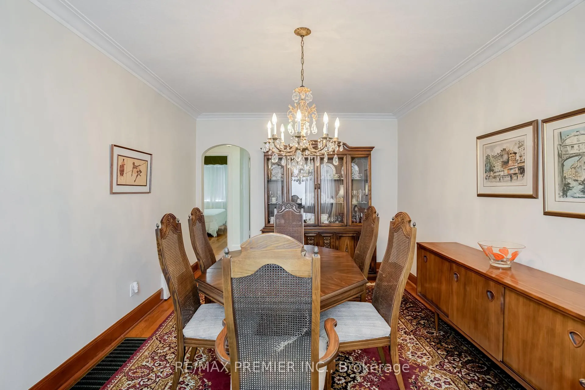 Photo 13 of 52 Richardson Avenue, North York, Beechborough-Greenbrook — HOMEH