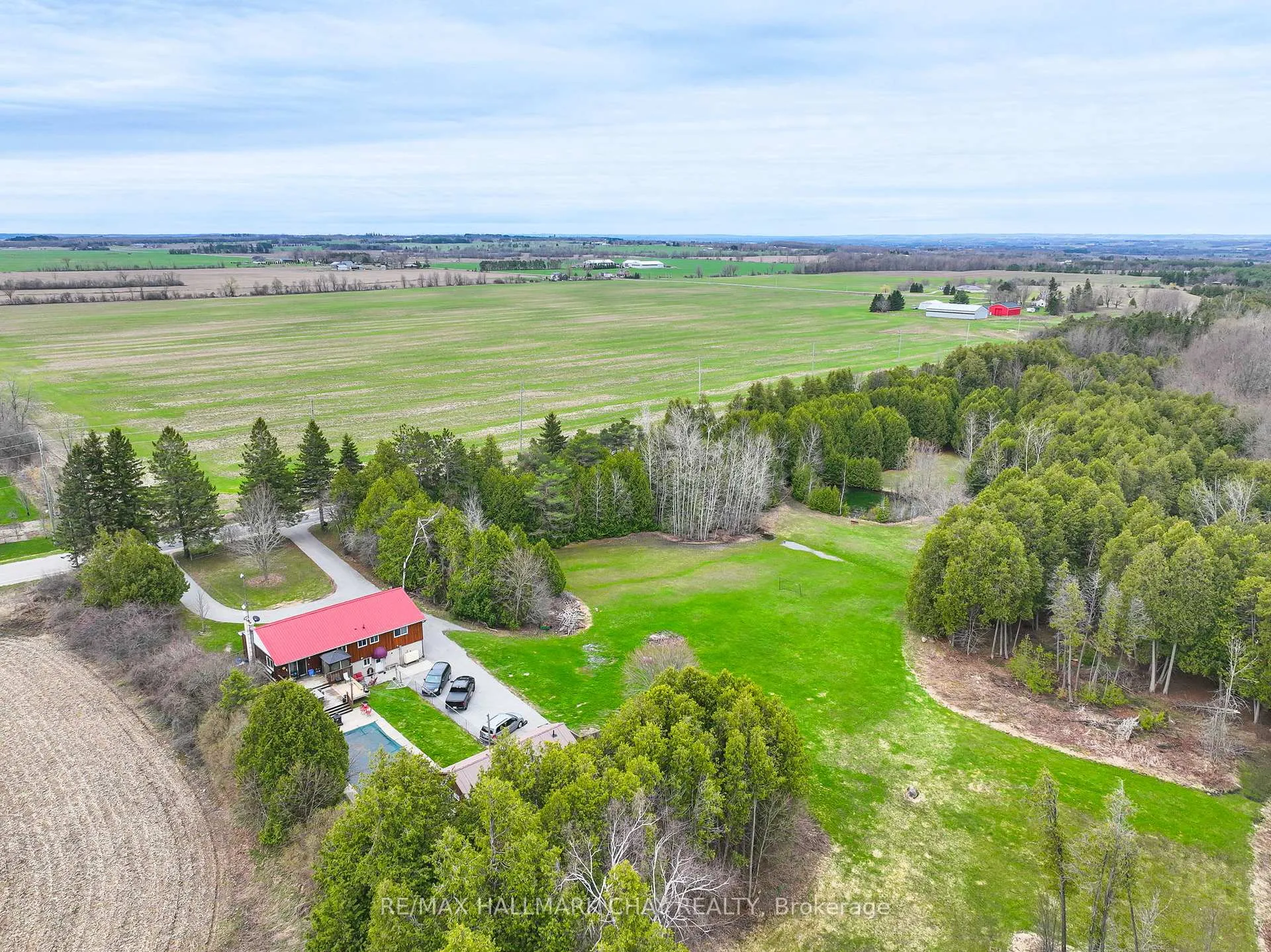 Photo 24 of 4684 10th Side Road, Essa, Rural Essa — HOMEH