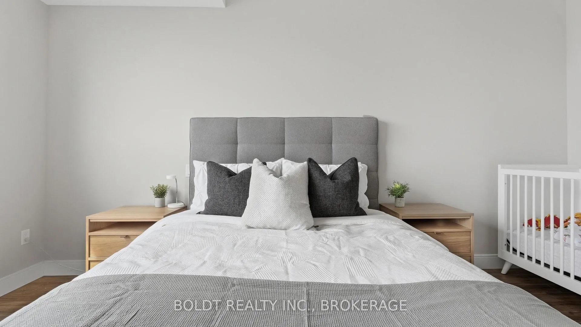 Photo 15 of Unit 508, 300G Fourth Avenue, St. Catharines, Ridley — HOMEH