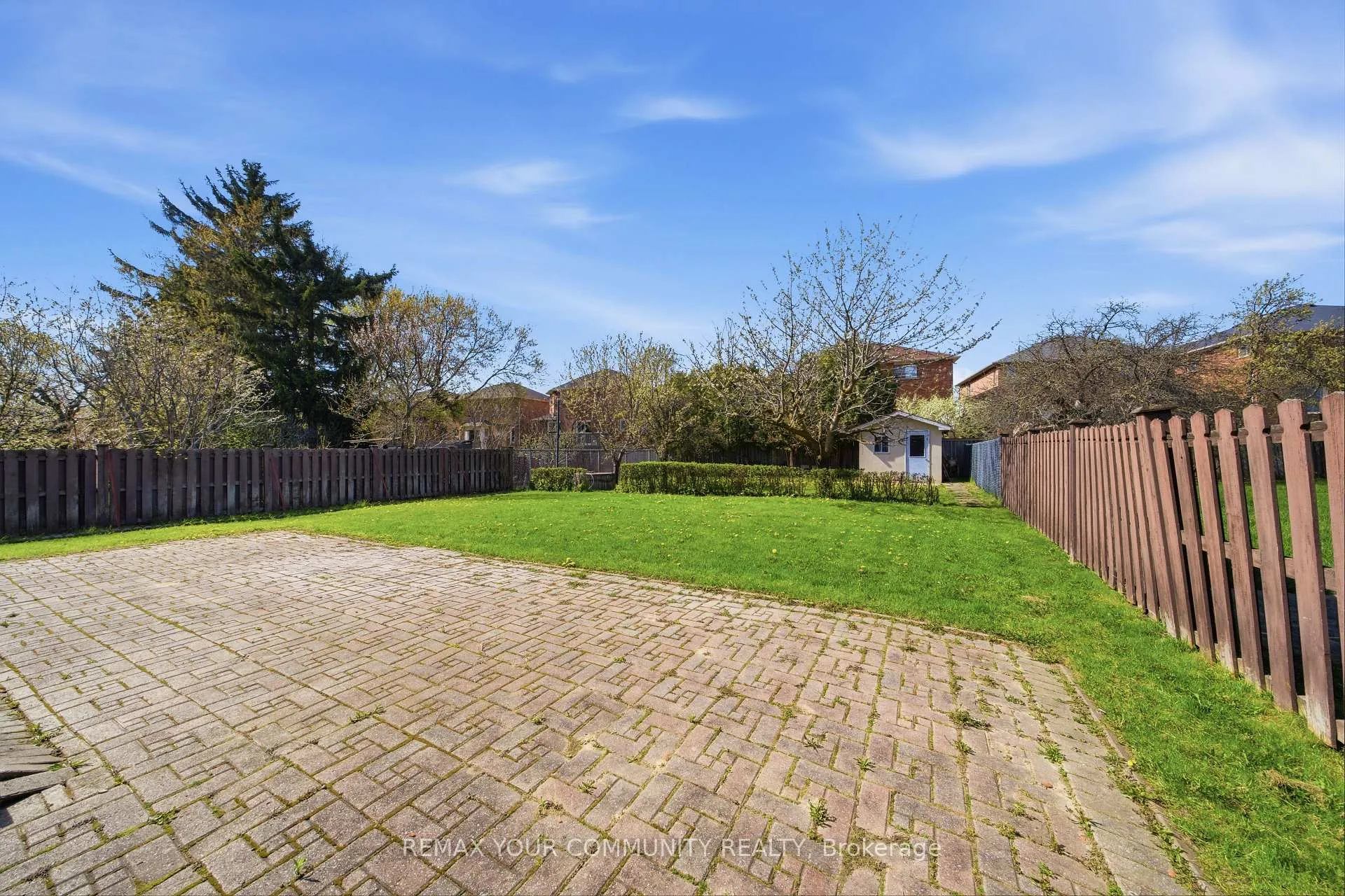 Photo 42 of 36 Railway Street, Vaughan, Maple — HOMEH