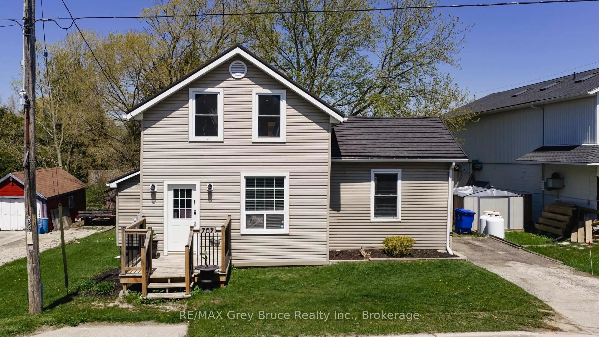 Photo 1 of 707 Queen Street, West Grey — HOMEH