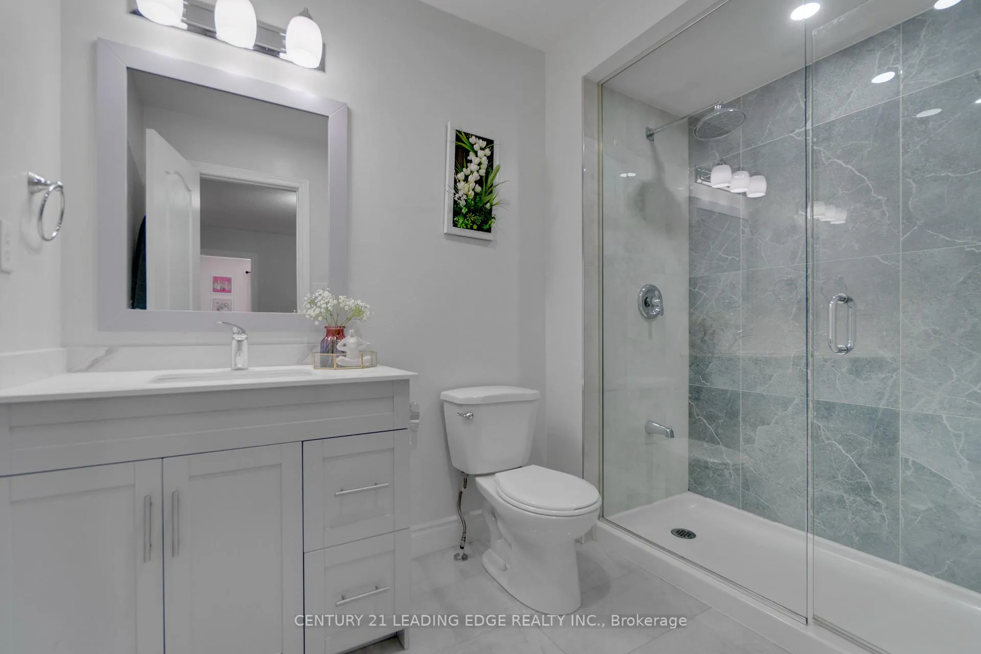 Photo 34 of 12 Raybeck Court, Brampton, Bram West — HOMEH