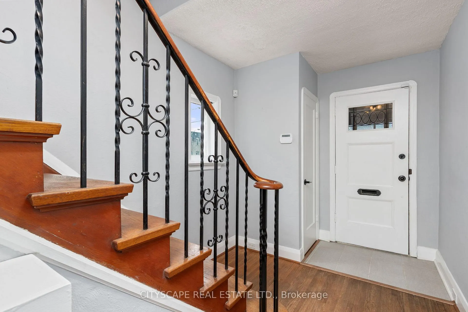 Photo 5 of 51 Denvale Road, Toronto, O'Connor-Parkview — HOMEH