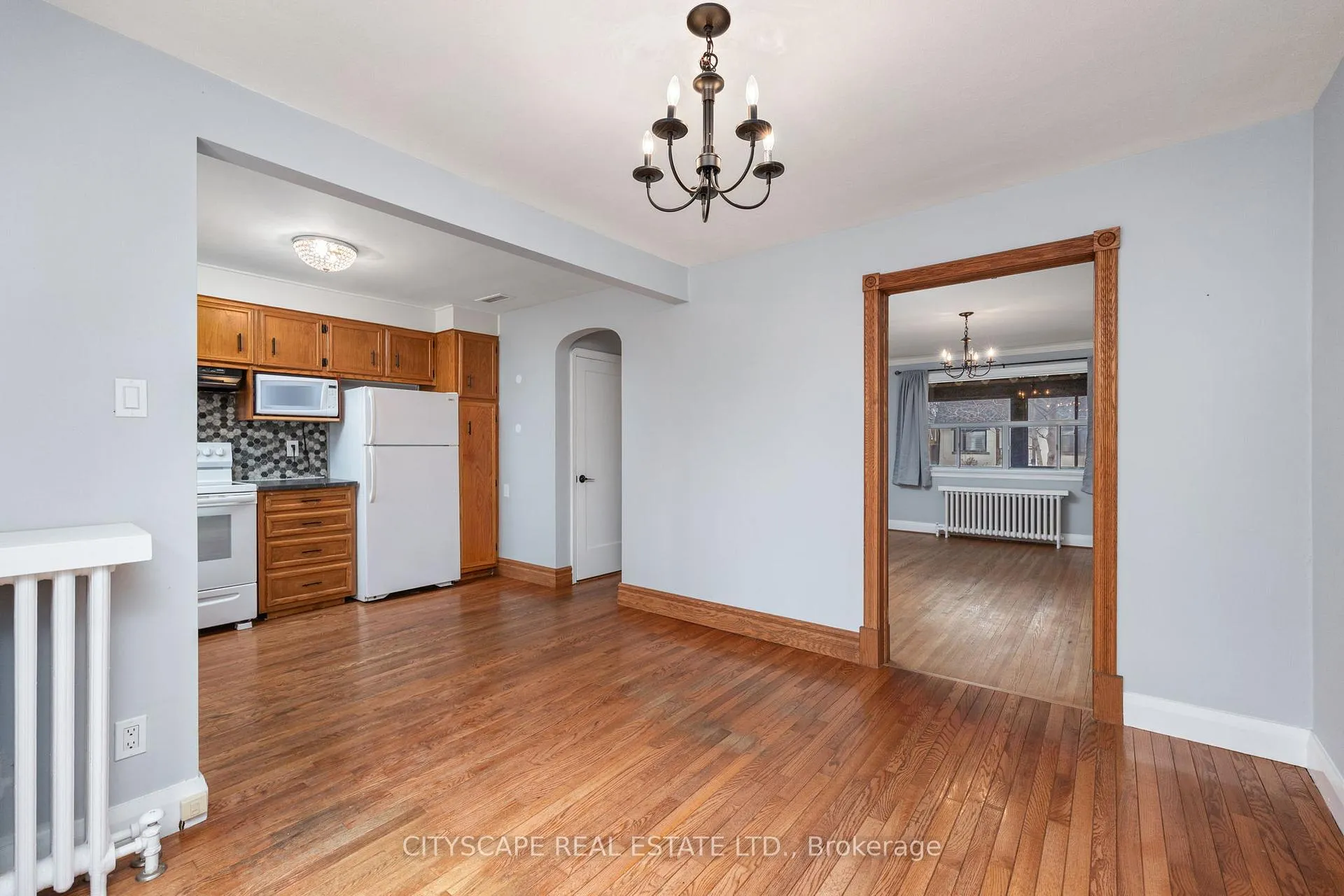 Photo 10 of 51 Denvale Road, Toronto, O'Connor-Parkview — HOMEH