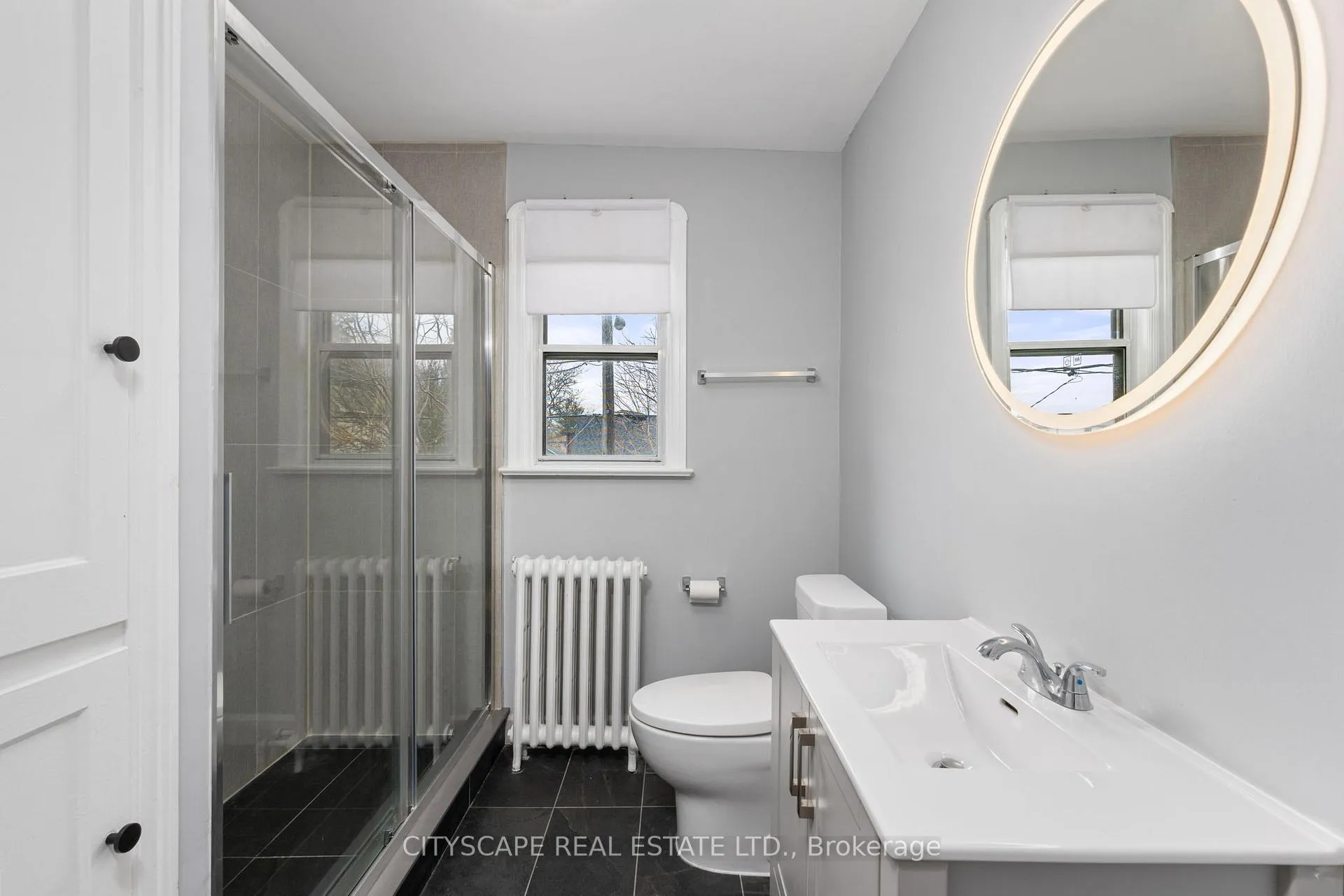 Photo 16 of 51 Denvale Road, Toronto, O'Connor-Parkview — HOMEH