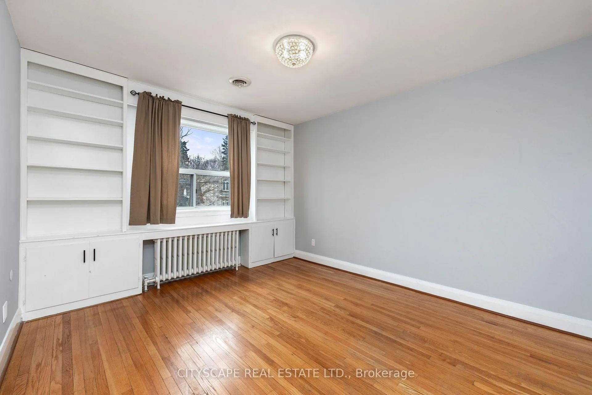 Photo 17 of 51 Denvale Road, Toronto, O'Connor-Parkview — HOMEH