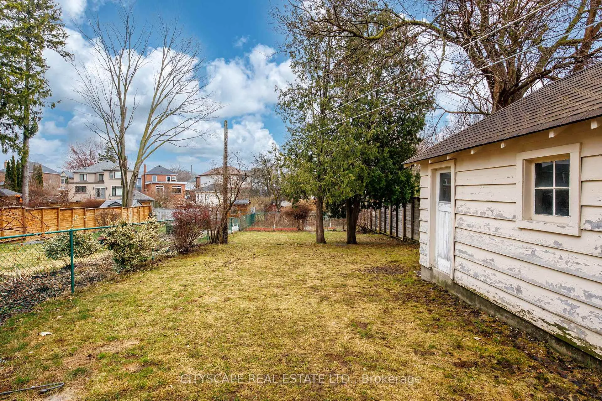 Photo 32 of 51 Denvale Road, Toronto, O'Connor-Parkview — HOMEH