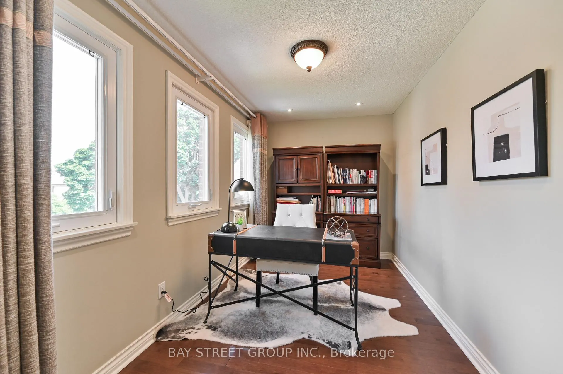 Photo 18 of 28 Delhi Crescent, Markham, Unionville — HOMEH
