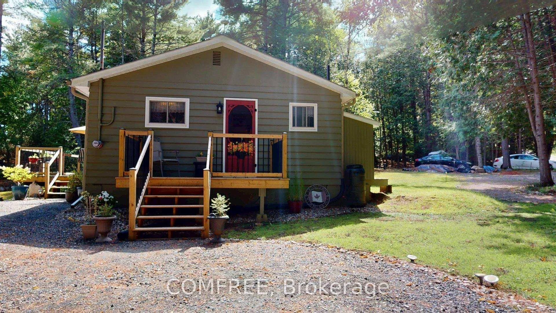 Photo 5 of 1005 Hoyle Lane W, Frontenac, Frontenac Centre — HOMEH