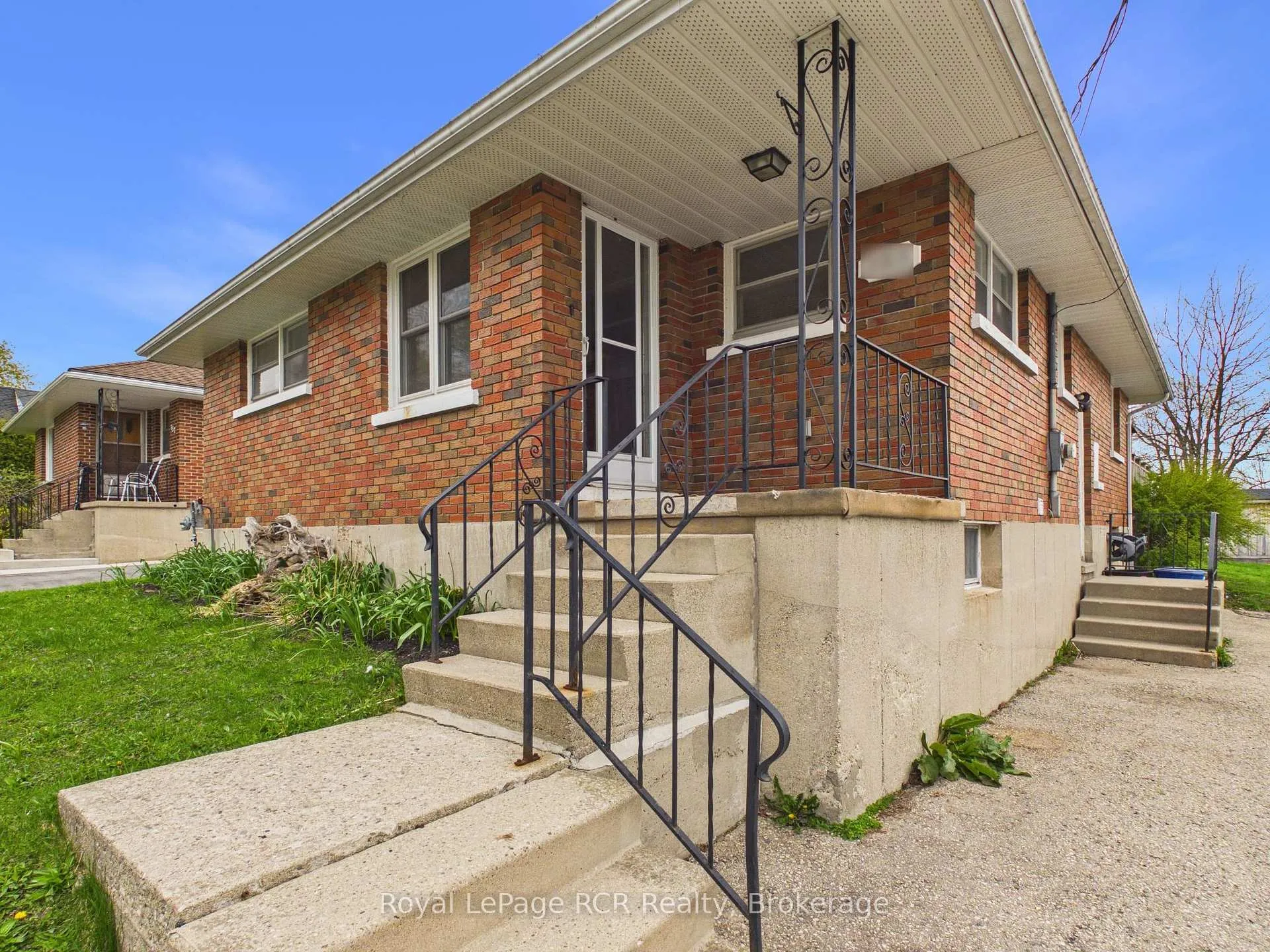 Photo 2 of 153 Carling Terrace, North Huron, Wingham — HOMEH